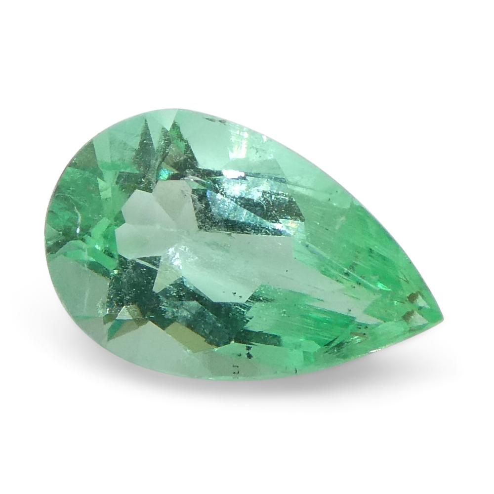 0.58ct Pear Green Emerald from Colombia In New Condition For Sale In Toronto, Ontario