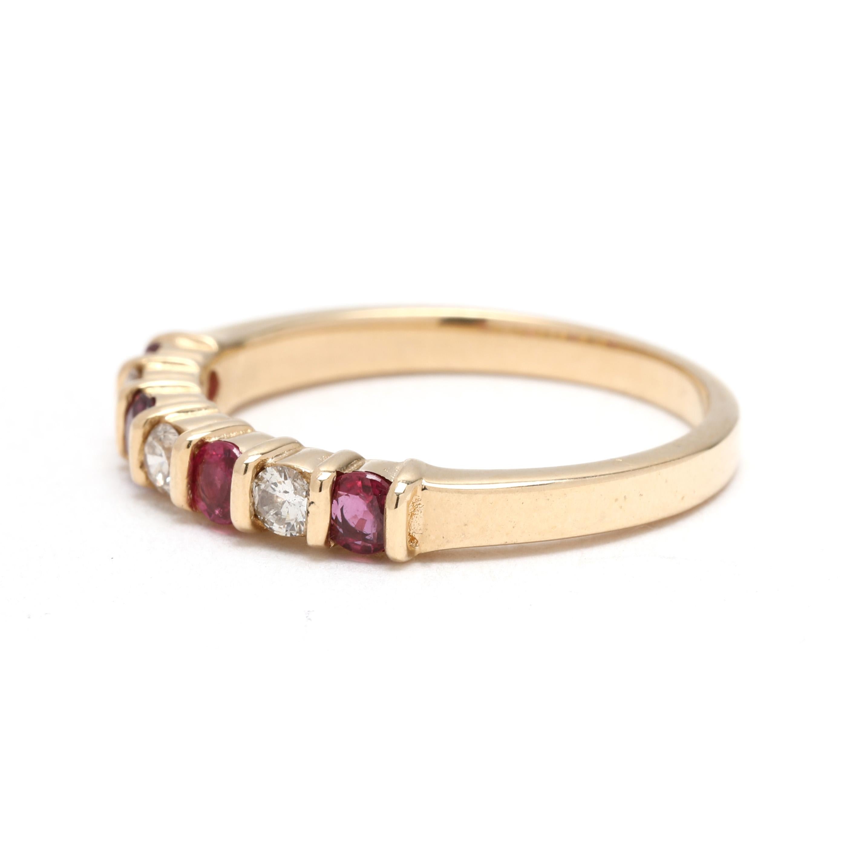 Bague en or jaune 14k avec diamant et rubis de 0.58ctw, taille 6.25 Bon état - En vente à McLeansville, NC