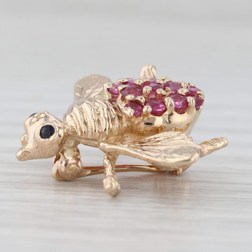 0.58ctw Rubí Zafiro Alfiler Abeja Broche Oro Amarillo 14k Joyas Insecto Corte redondo en venta