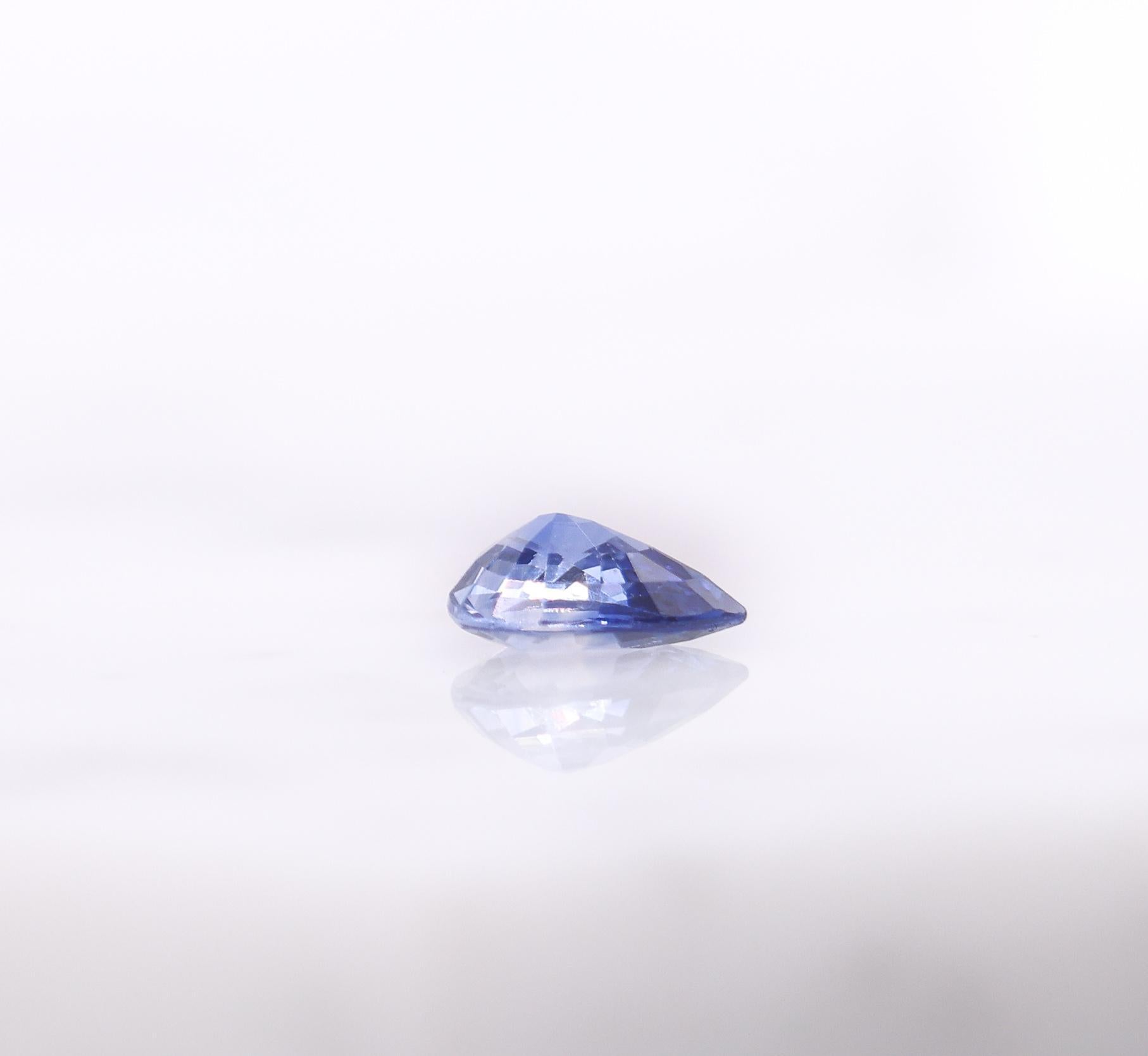 Saphir de Ceylan 0,59 carat, pierre précieuse non sertie en forme de poire 6 x 5 mm en vente 3