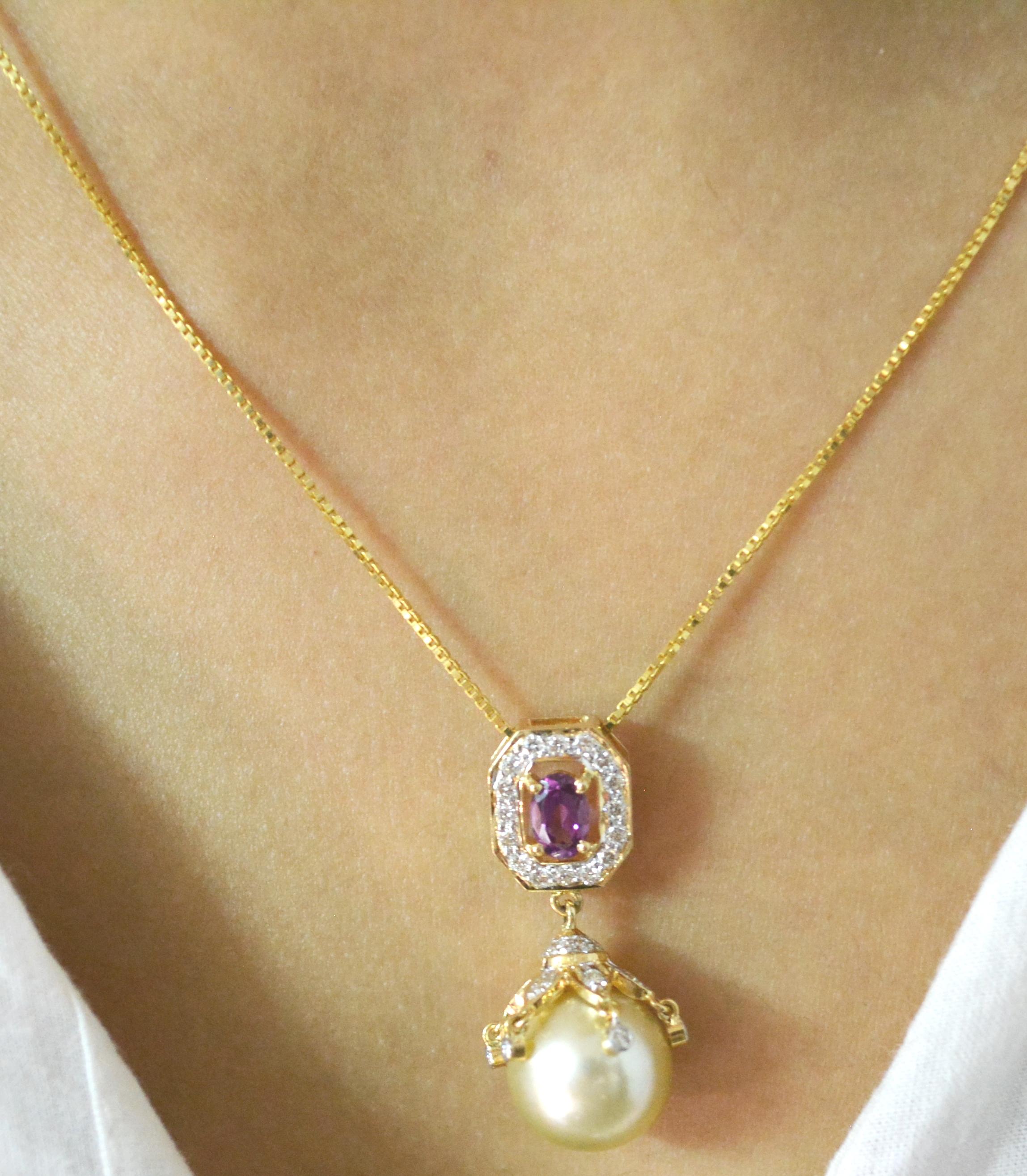 Modern 0.59 Carat Purple Garnet South Sea Pearl Drop Diamond 18kt Gold Pendant Necklace For Sale