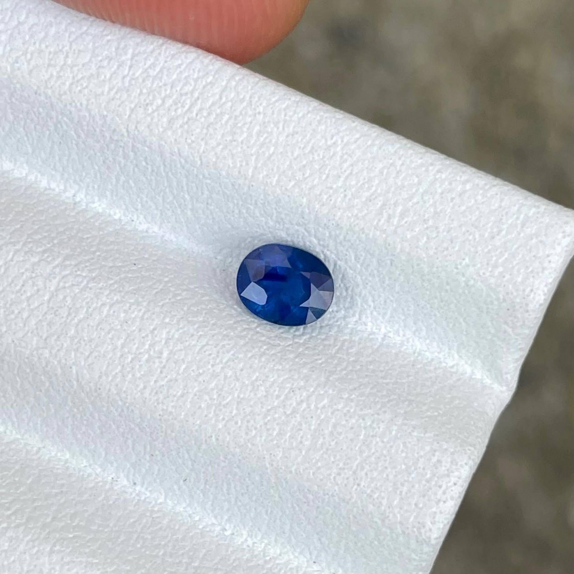 0,59 Karat Blauer Saphir Stein Ovalschliff Sri lankanischer Edelstein im Angebot 2