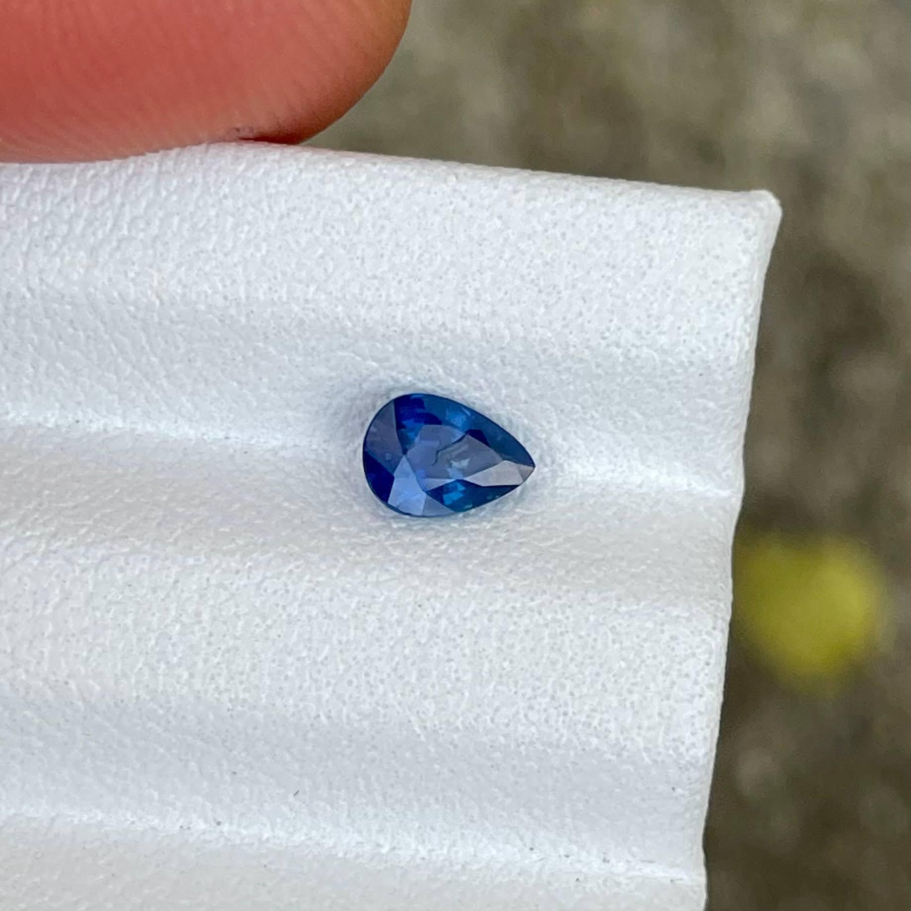 0,59 Karat Blauer Saphir Stein Birnenschliff Natürlicher Edelstein aus Sri Lanka (Tropfenschliff)