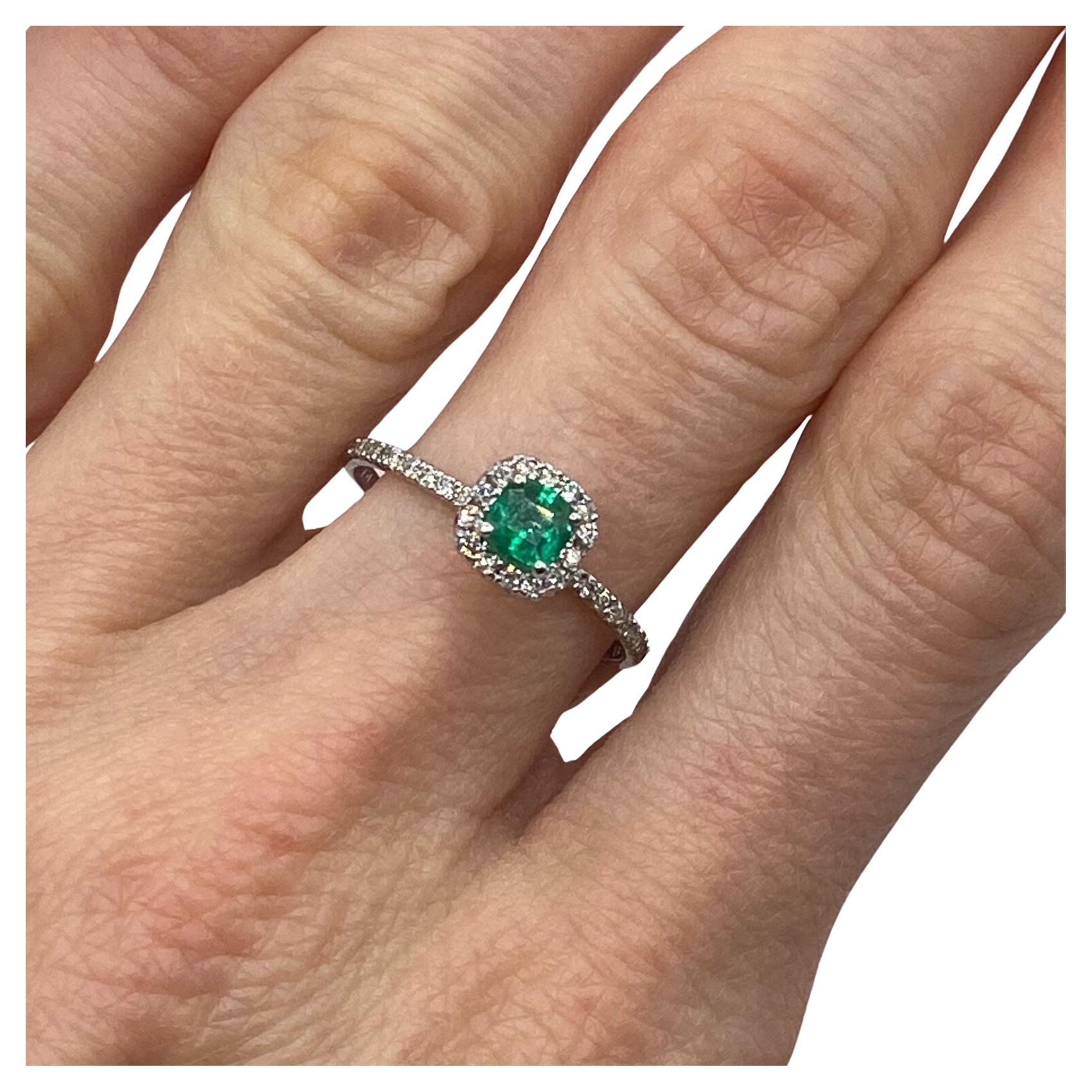 0.59ctw Cushion Cut Emerald & Round Diamond Petite Ring in 14KT White Gold For Sale