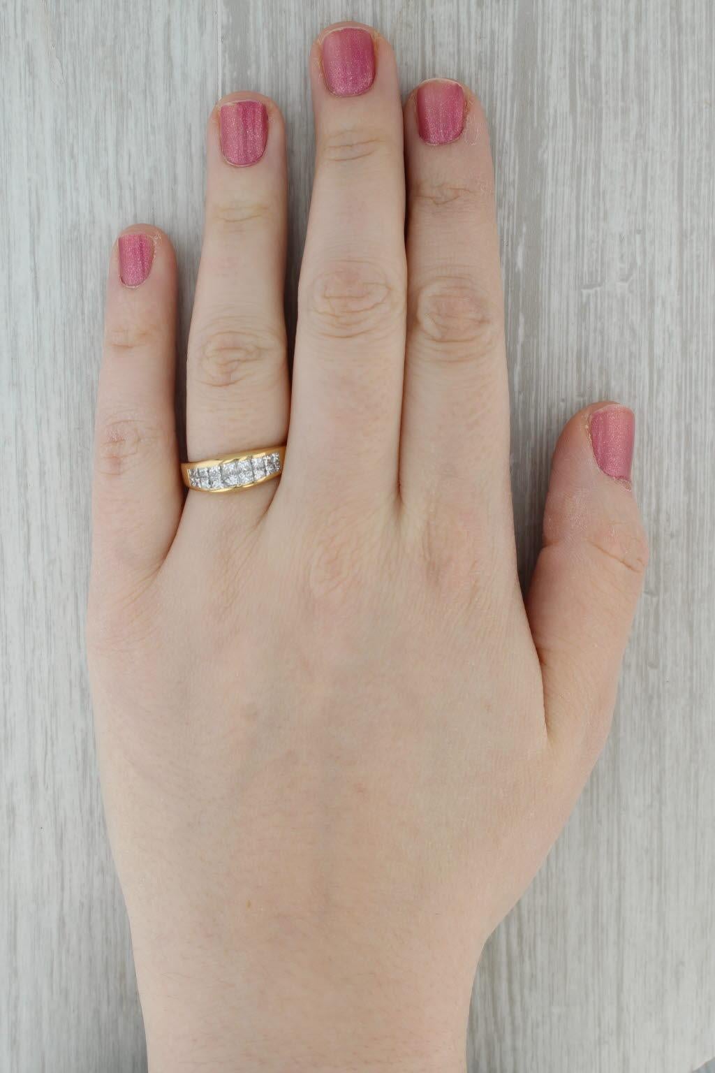 Alliance en or jaune 18 carats avec diamant 0,59 carat, taille 8,5 en vente 3