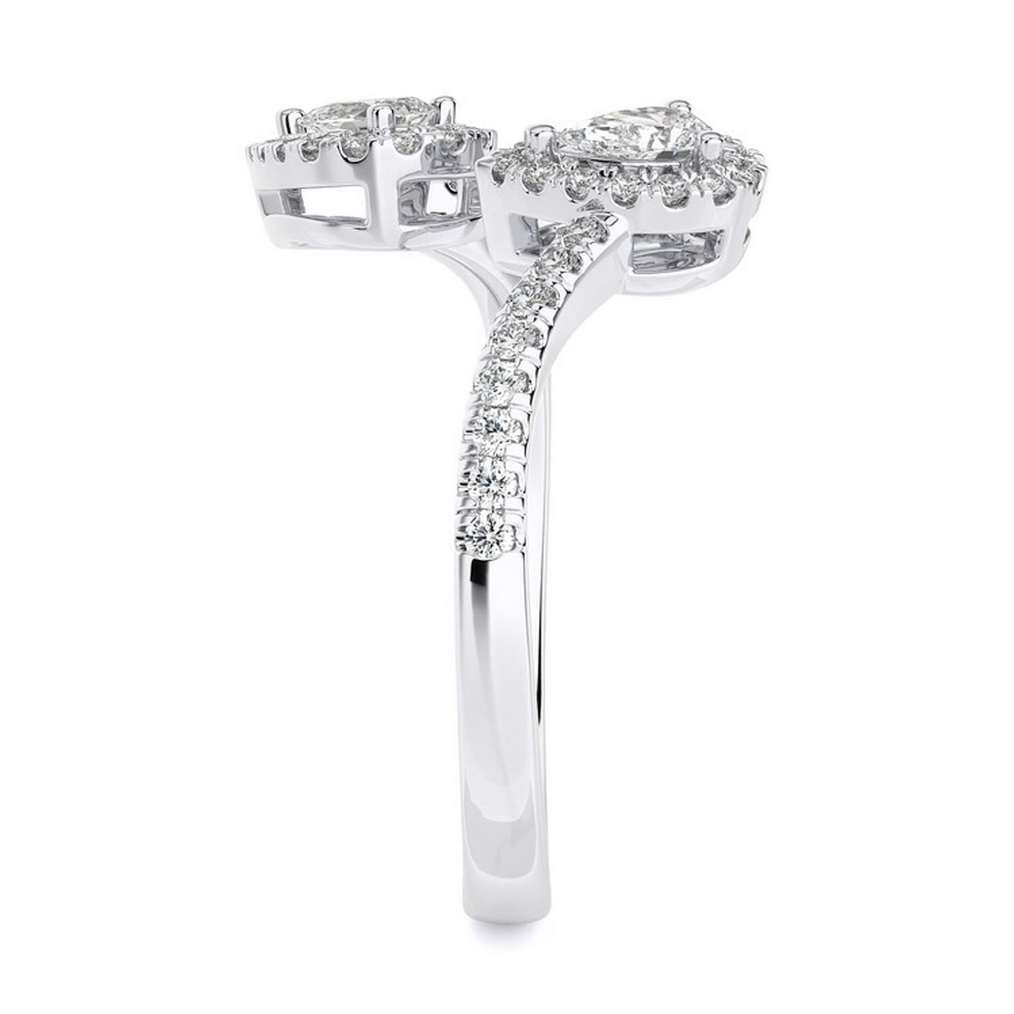 Round Cut 0.6 CTW Round Diamonds 14K White Gold Classic Collection Tear Drop Finger Ring For Sale