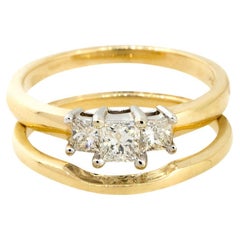 Used 0.60 Carat 3 Diamond Engagement Ring and Wedding Band Set 14 Karat In Stock