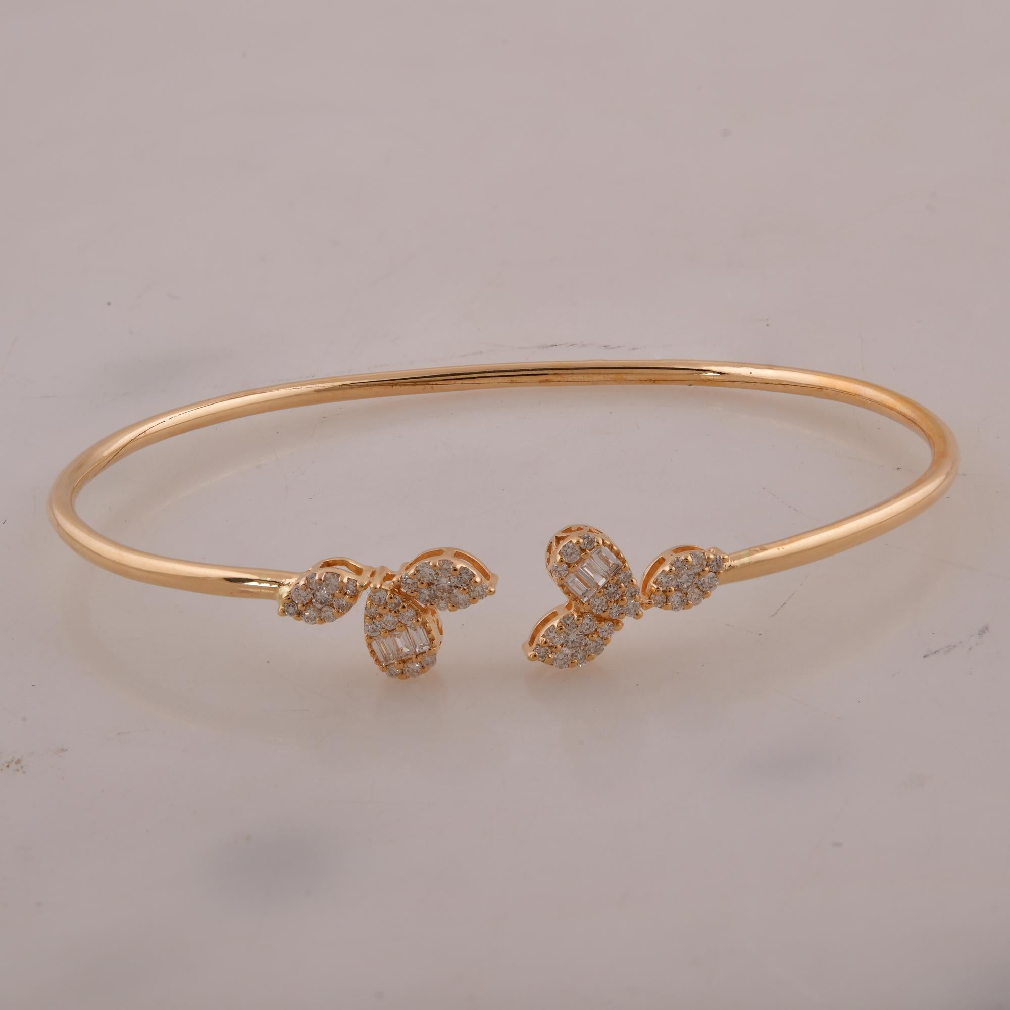 0.60 Carat Baguette Diamond Cuff Bangle Bracelet 14 Karat Yellow Gold Jewelry For Sale 1