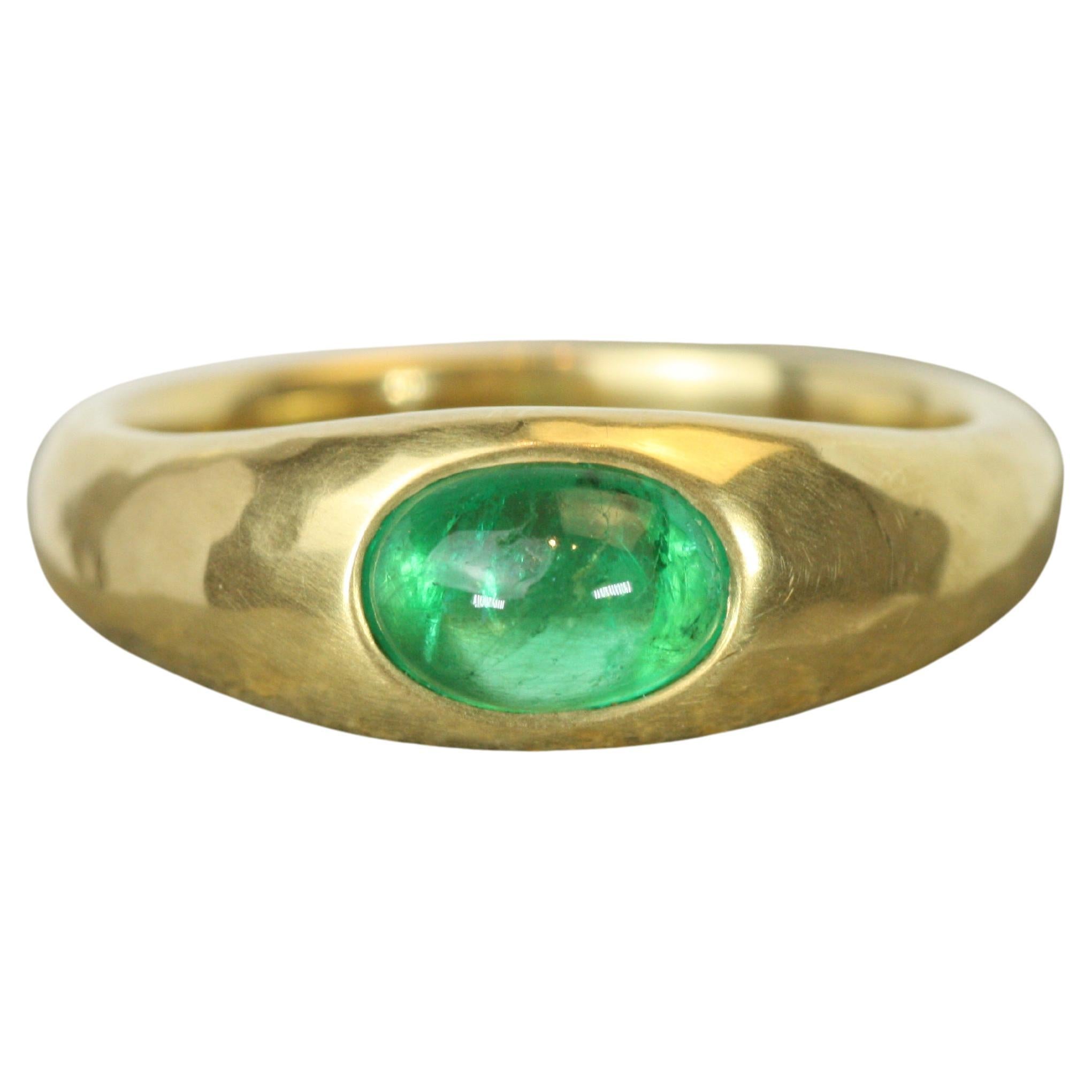 0.60 Carat Cabochon Cut Emerald Gypsy Ring in 18K Yellow Gold Handmade