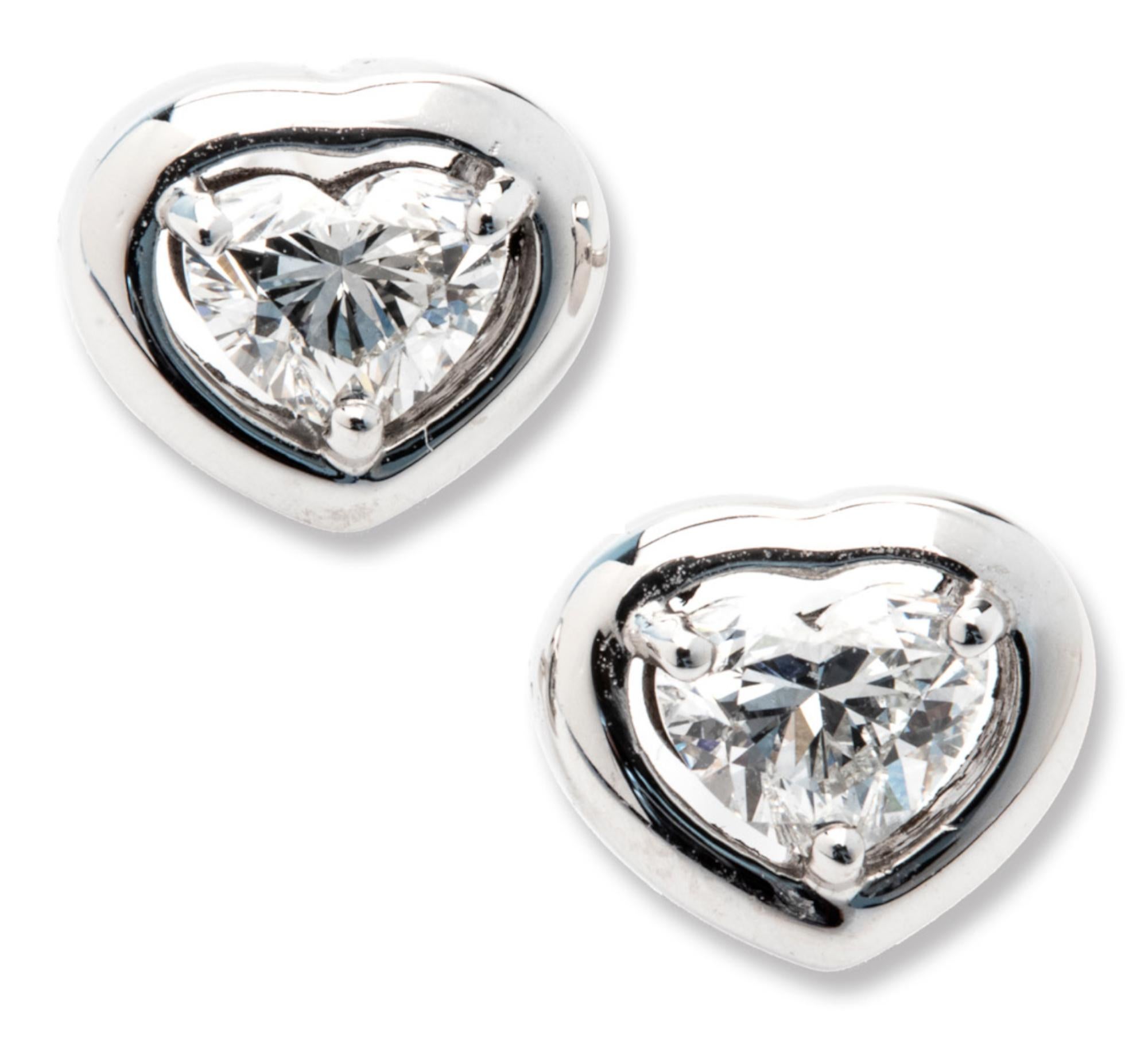 Women's 0.60 Carat E-F Color VS Heart Cut Diamond 18K White Gold Studs Earrings