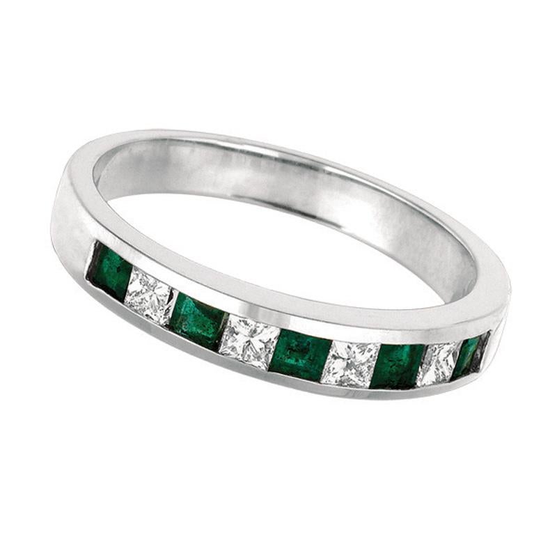 Contemporary 0.60 Carat Natural Diamond and Emerald Ring Band 14 Karat White Gold For Sale