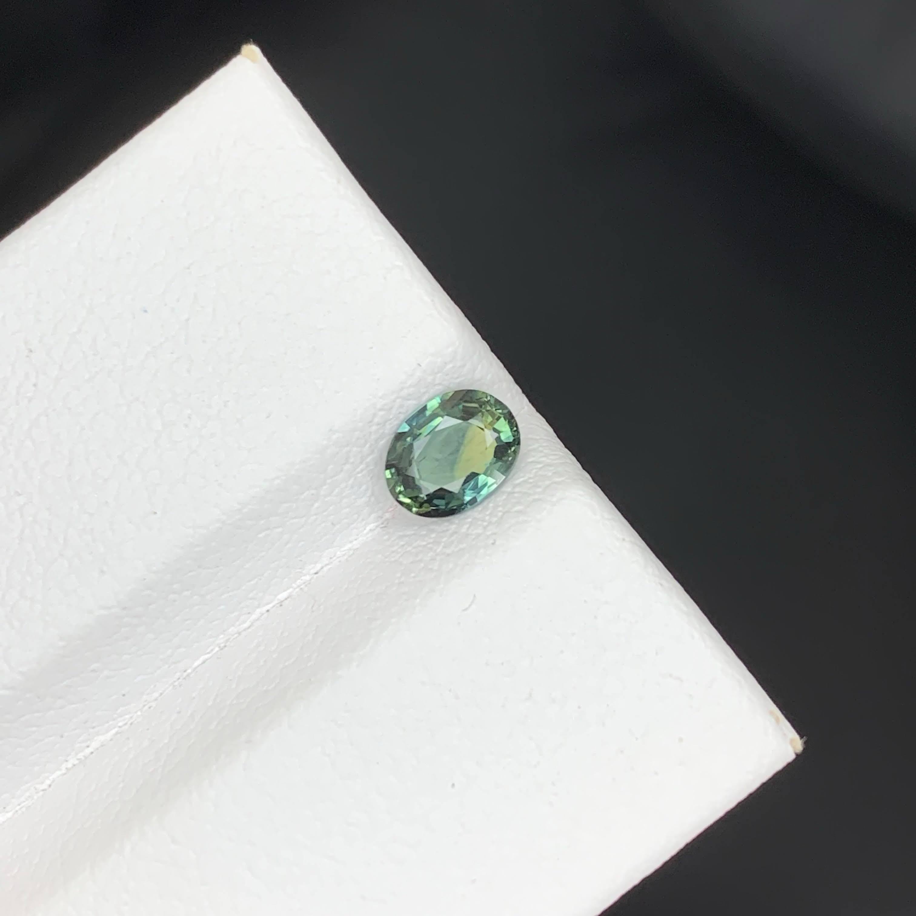 0.60 Carat Natural Loose Bicolor Parti Sapphire Stone Oval Sri Lankan Gemstone en vente 5