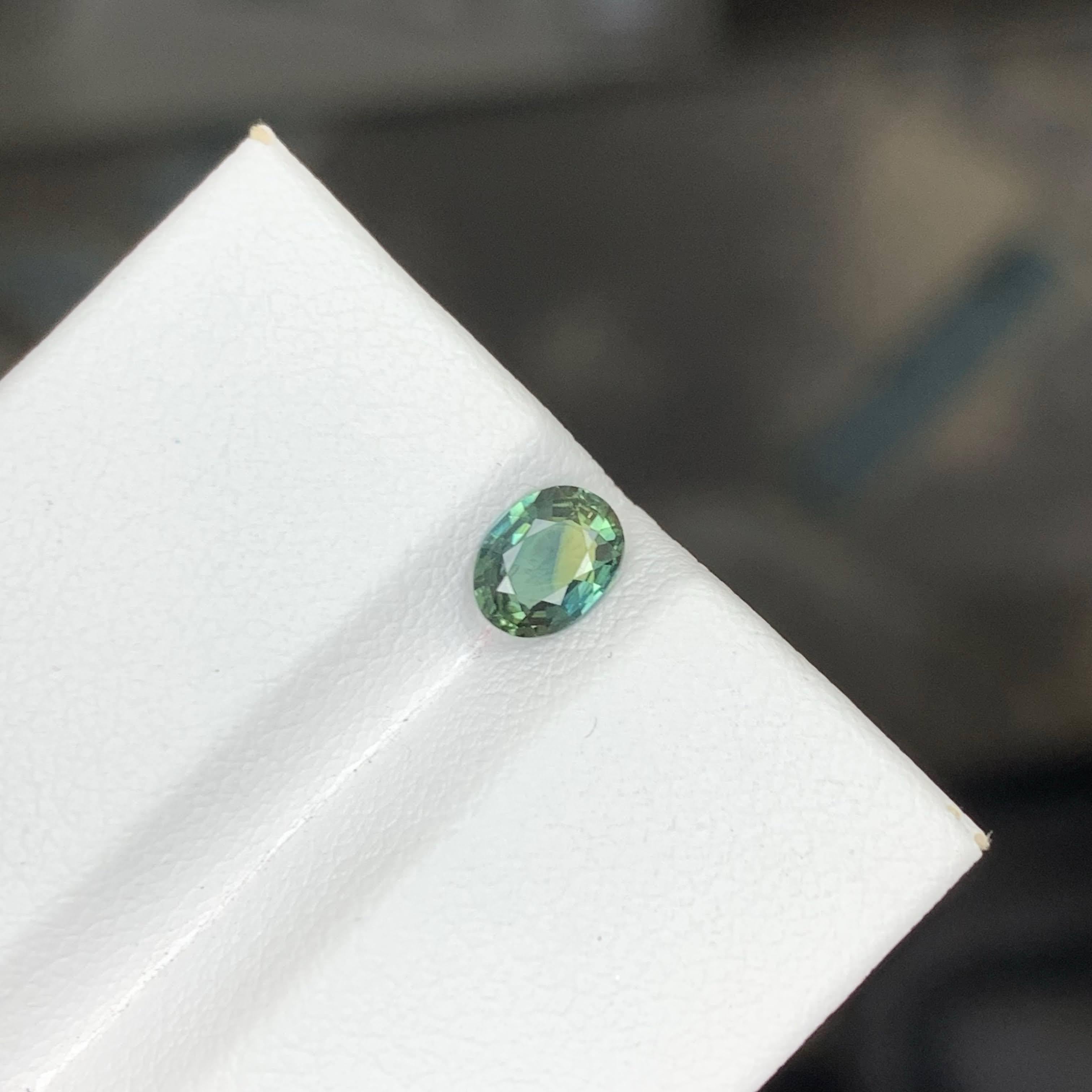 0.60 Carat Natural Loose Bicolor Parti Sapphire Stone Oval Sri Lankan Gemstone Neuf - En vente à Bangkok, TH