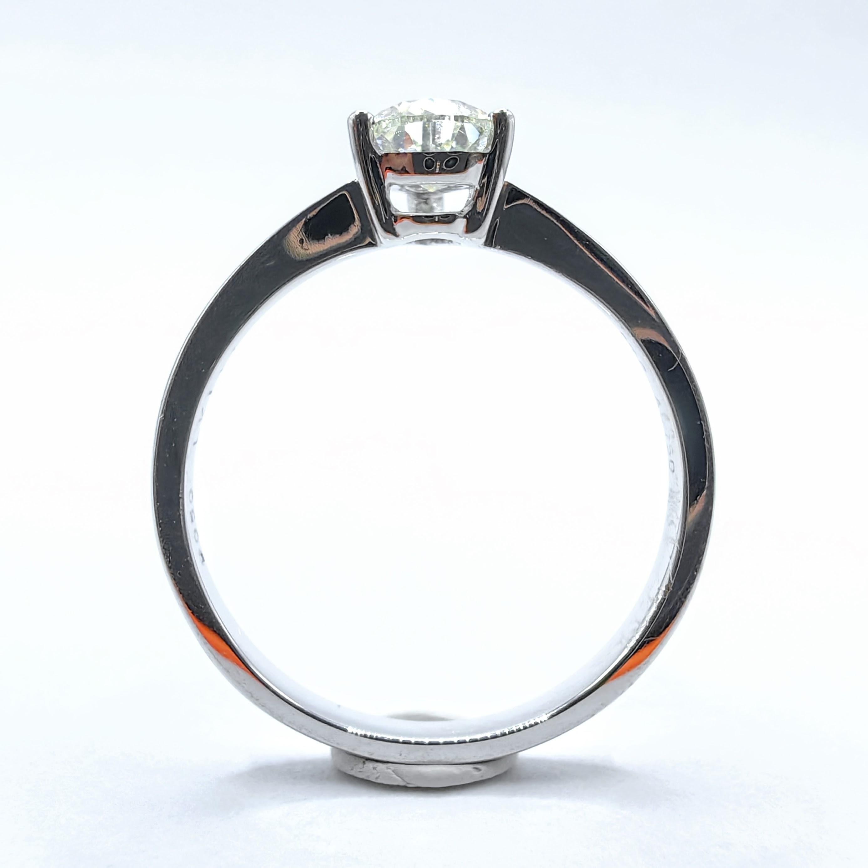 Pear Cut 0.60 Carat Pear-cut Natural Diamond Classic Solitaire Ring in 18k White Gold For Sale