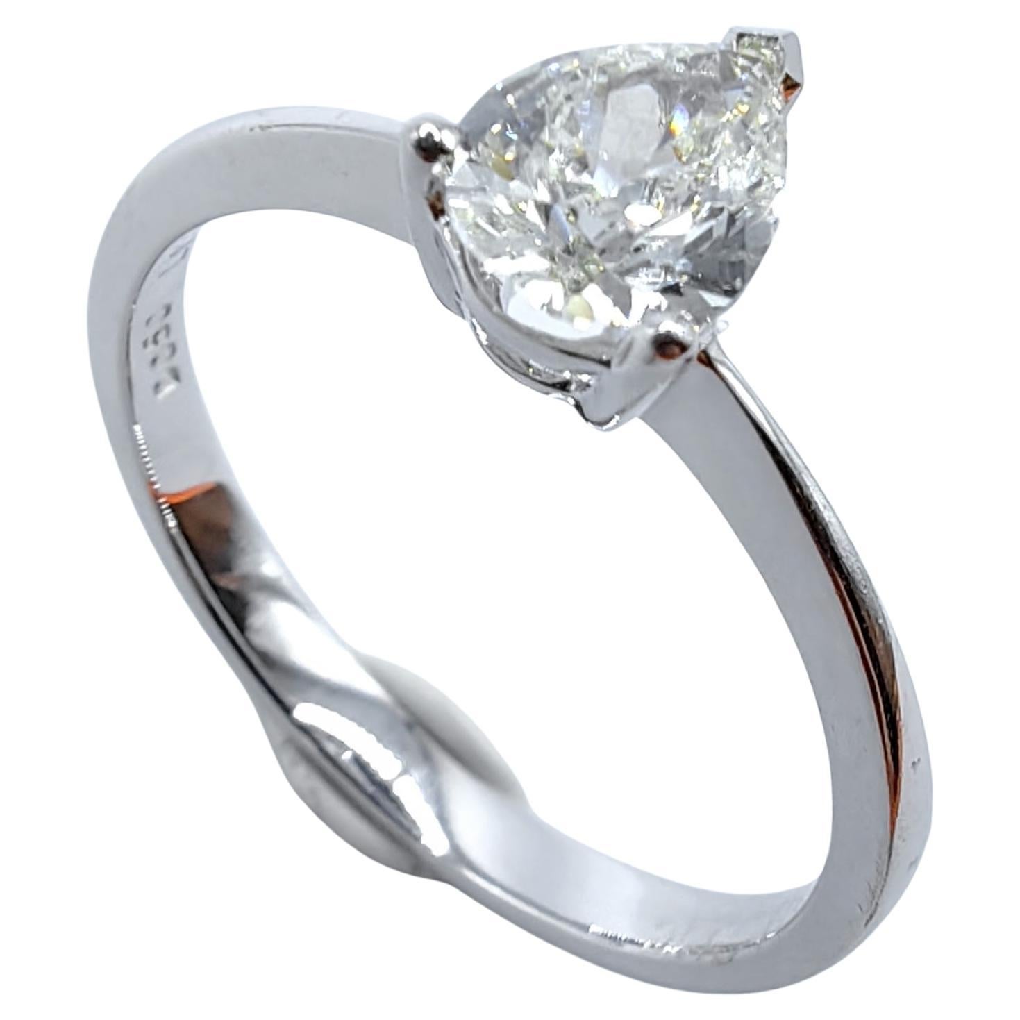0.60 Carat Pear-cut Natural Diamond Classic Solitaire Ring in 18k White Gold For Sale