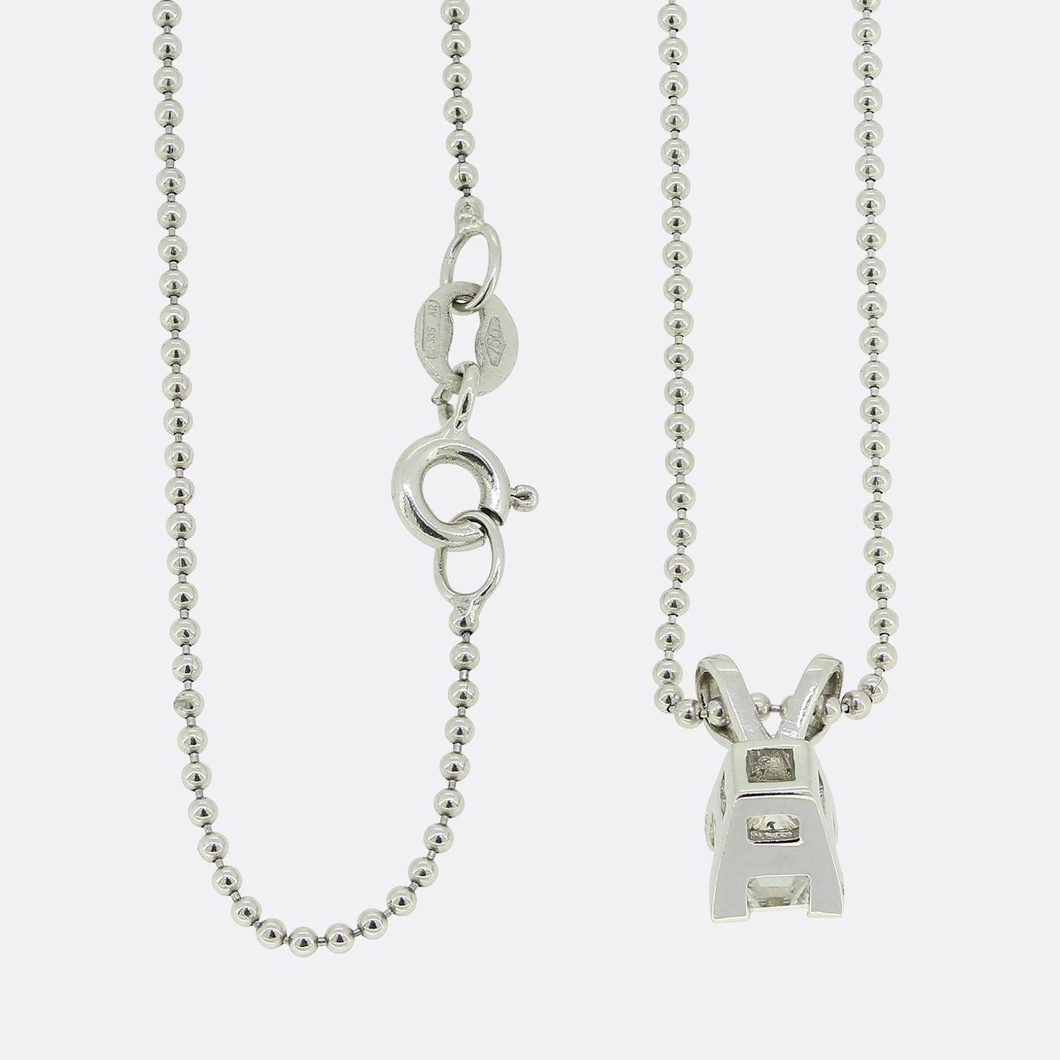 0.60 Carat Princess Cut Diamond Solitaire Pendant Necklace In Good Condition For Sale In London, GB