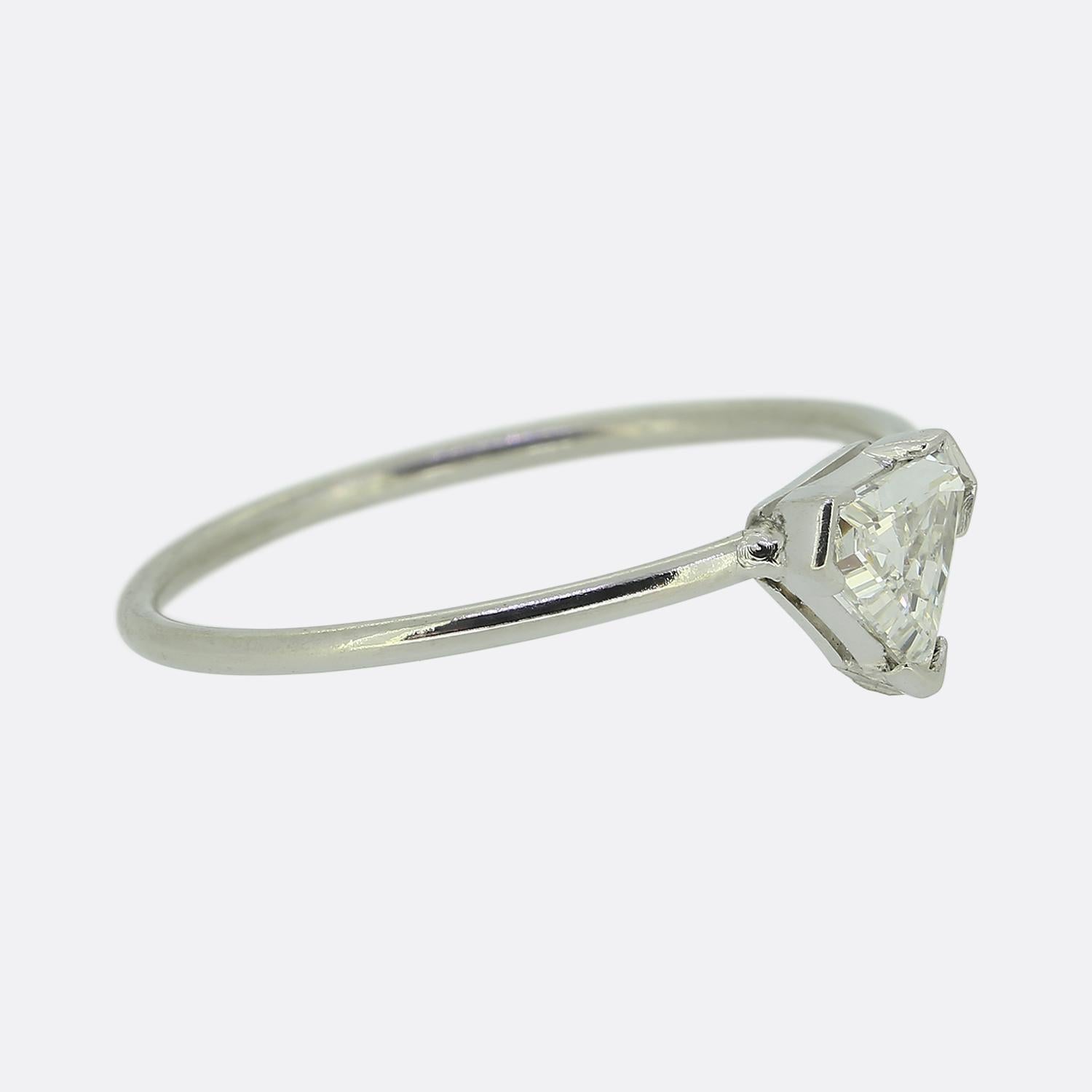 0,60 Karat Diamant-Solitärring im Schildschliff im Zustand „Gut“ im Angebot in London, GB