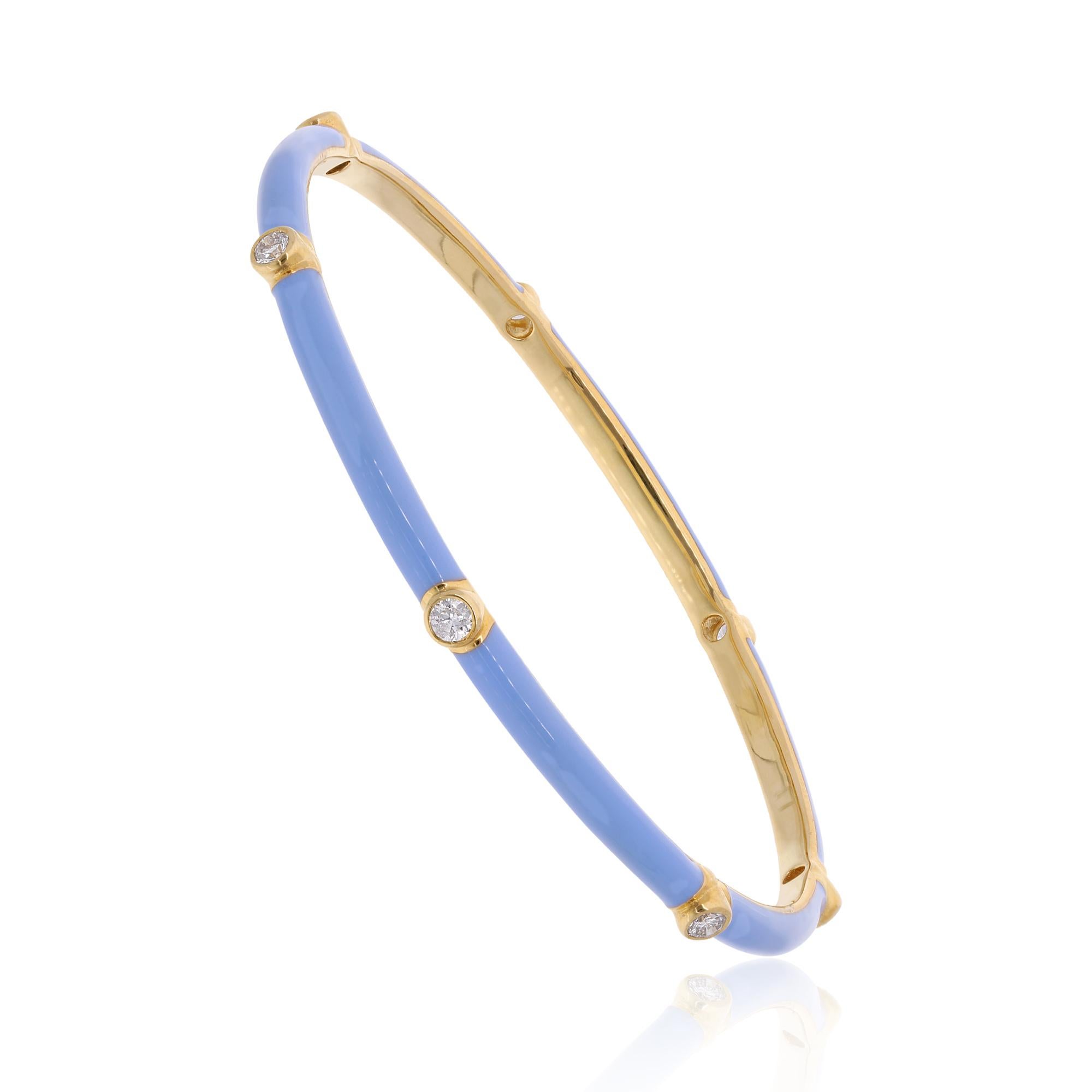 0.60 Carat SI Clarity HI Color Diamond Bangle Bracelet 18 Karat Yellow Gold Corte redondo en venta