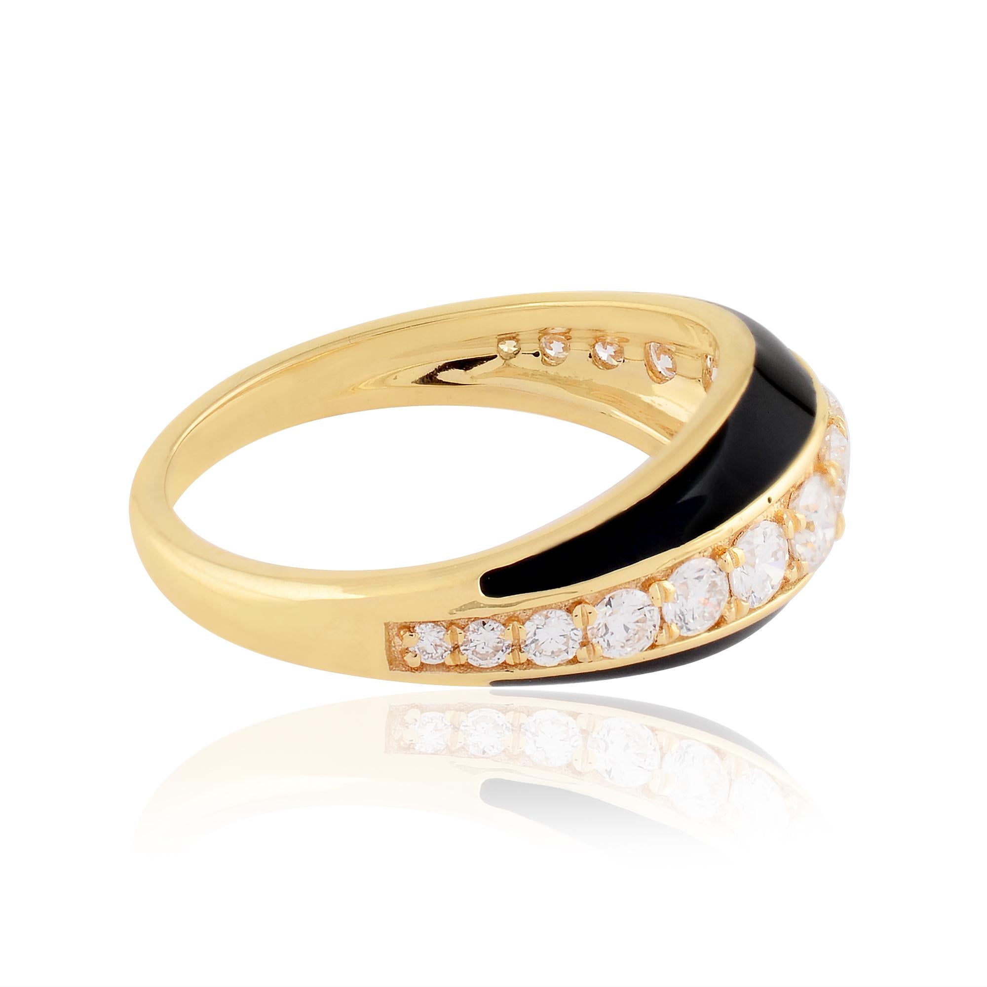 For Sale:  0.60 Carat SI Clarity HI Color Diamond Black Enamel Ring 18 Karat Yellow Gold 4