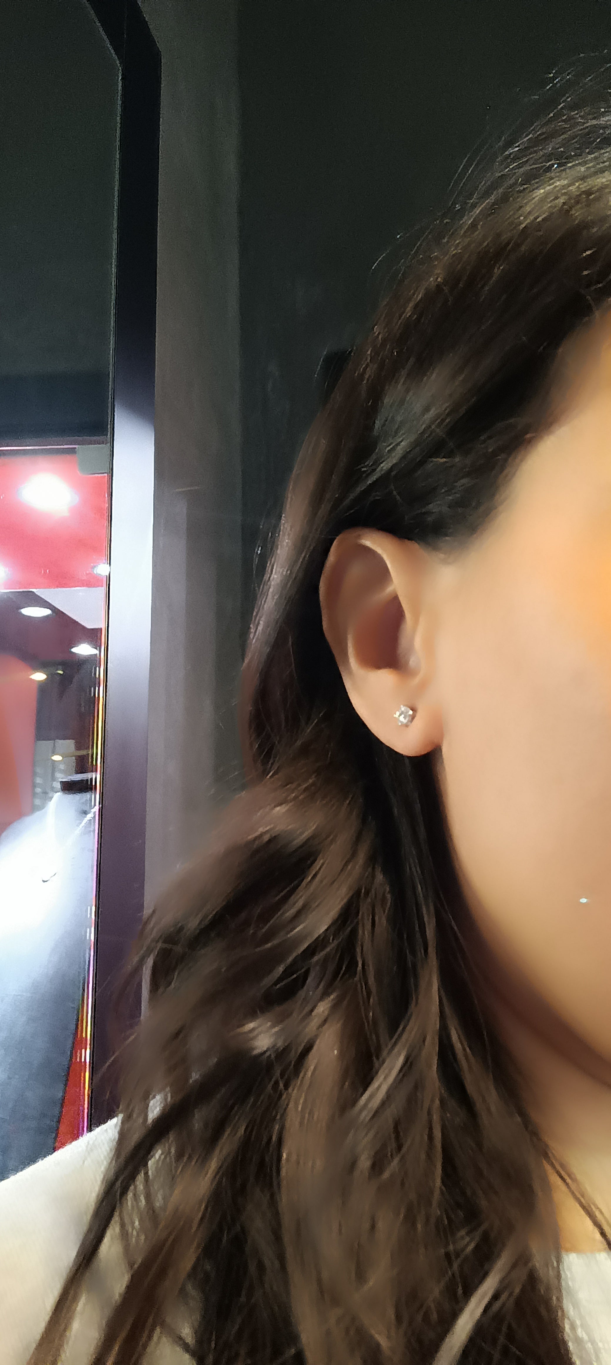 This timeless classic  is all about the round brilliant cut stone, a magnificent 0.60 carat VS G color stone, mounted on a refined 18 carat white gold earring.s grams 1.87
any item of our jewelry collection has a dedicated identification number