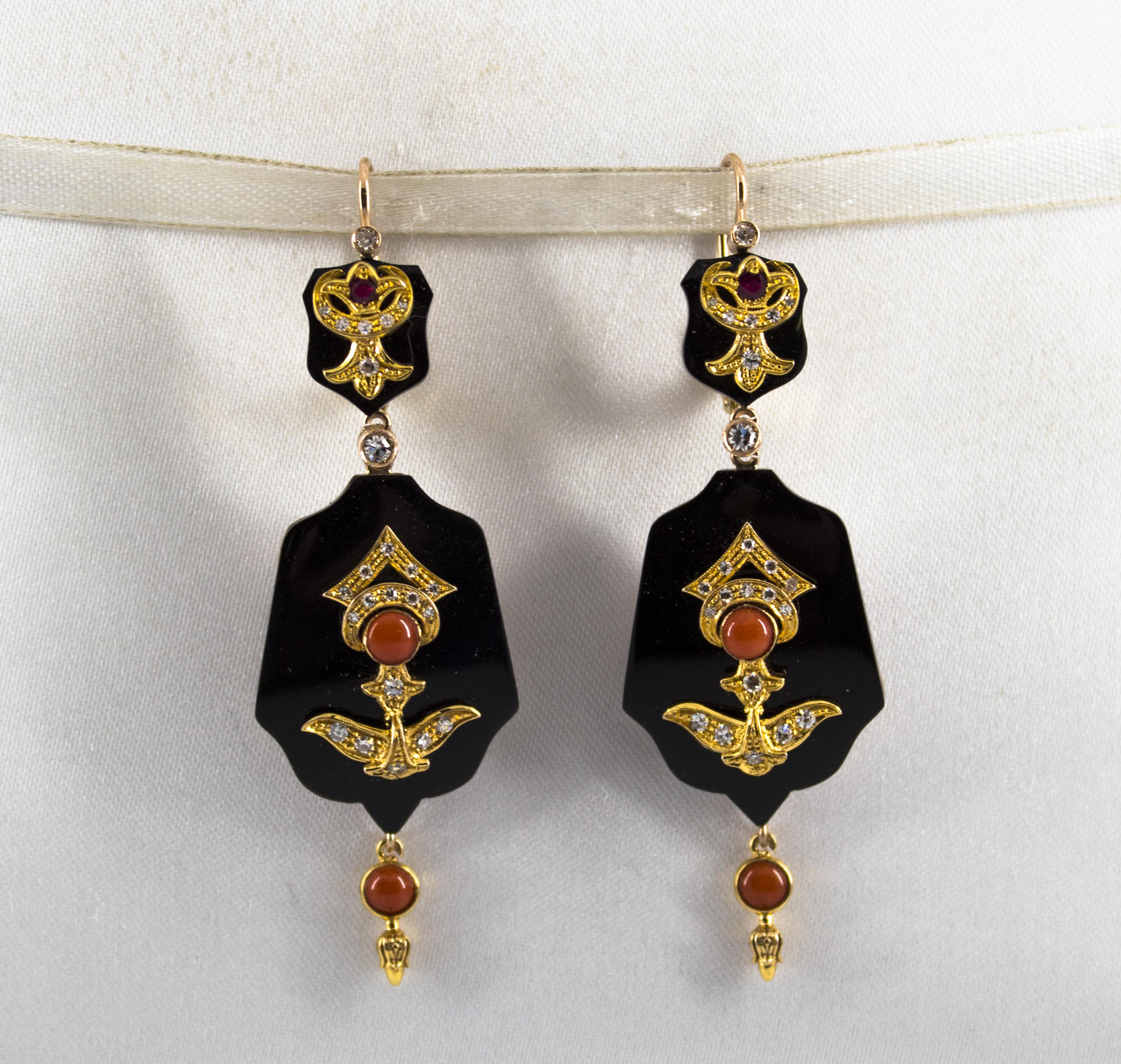 0.60 Carat White Diamond Ruby Coral Onyx Yellow Gold Lever-Back Earrings In New Condition For Sale In Naples, IT