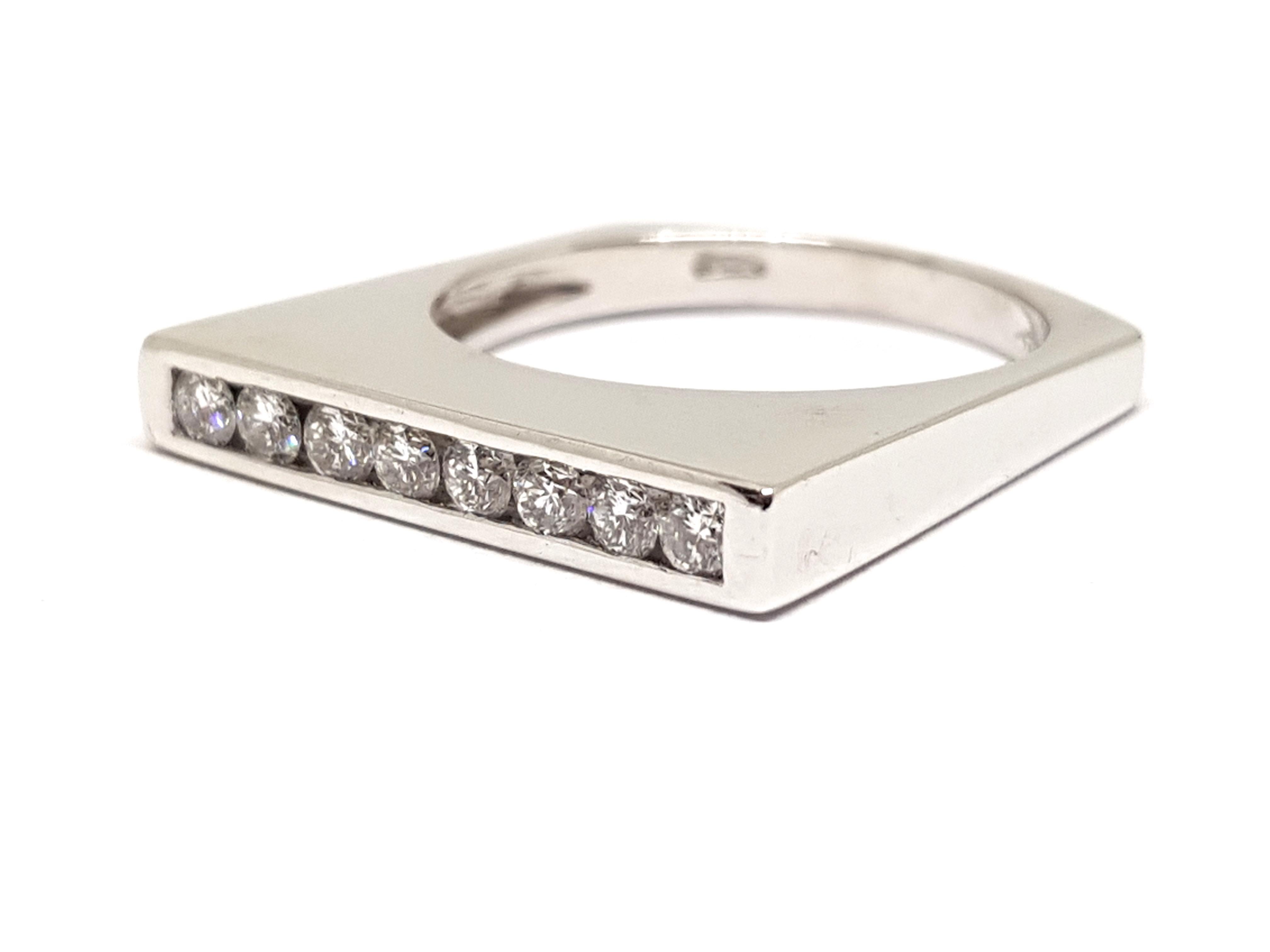 Women's 0.60 Carat White Gold Diamond Memory Ring For Sale