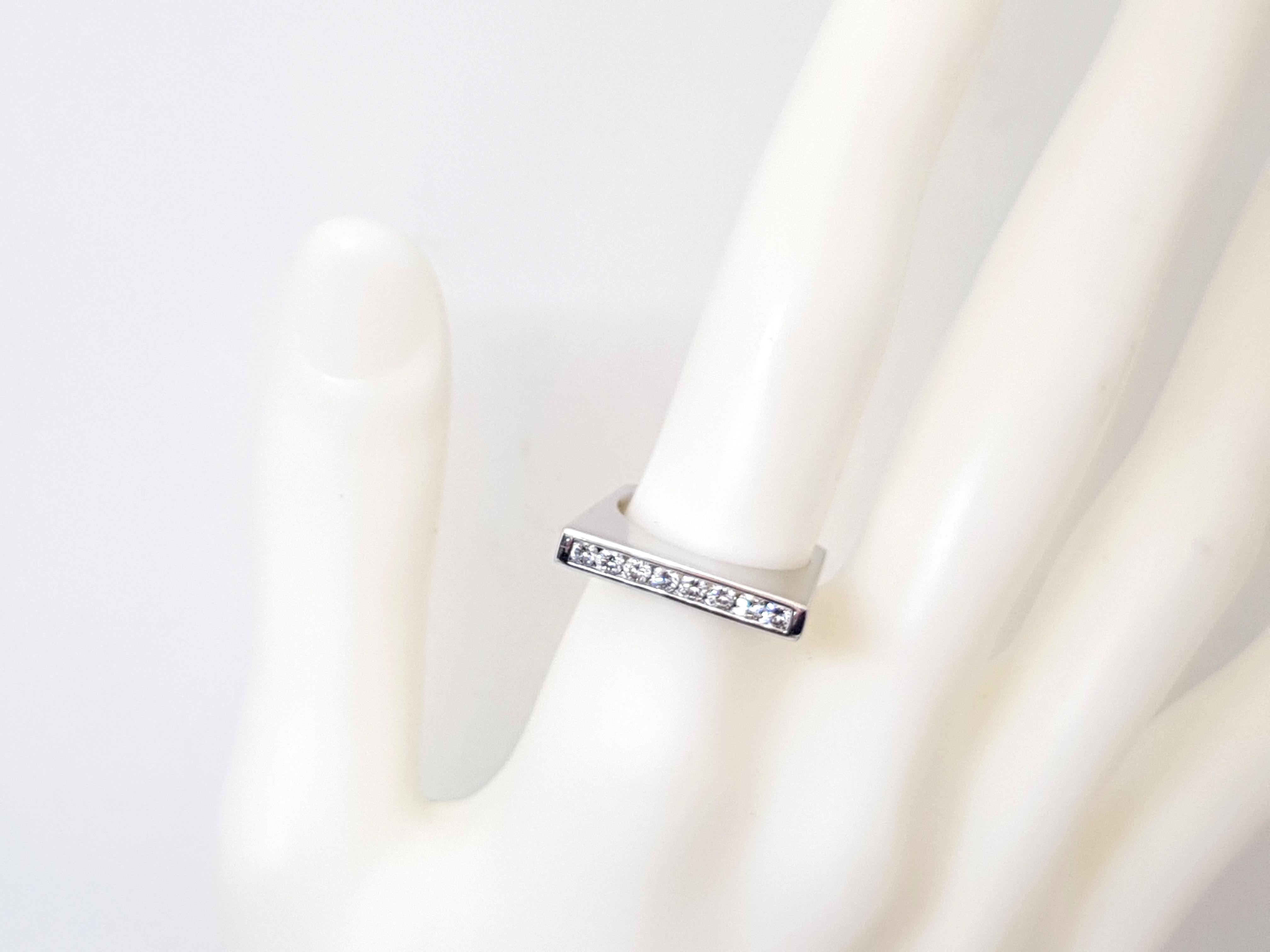 0.60 Carat White Gold Diamond Memory Ring For Sale 3