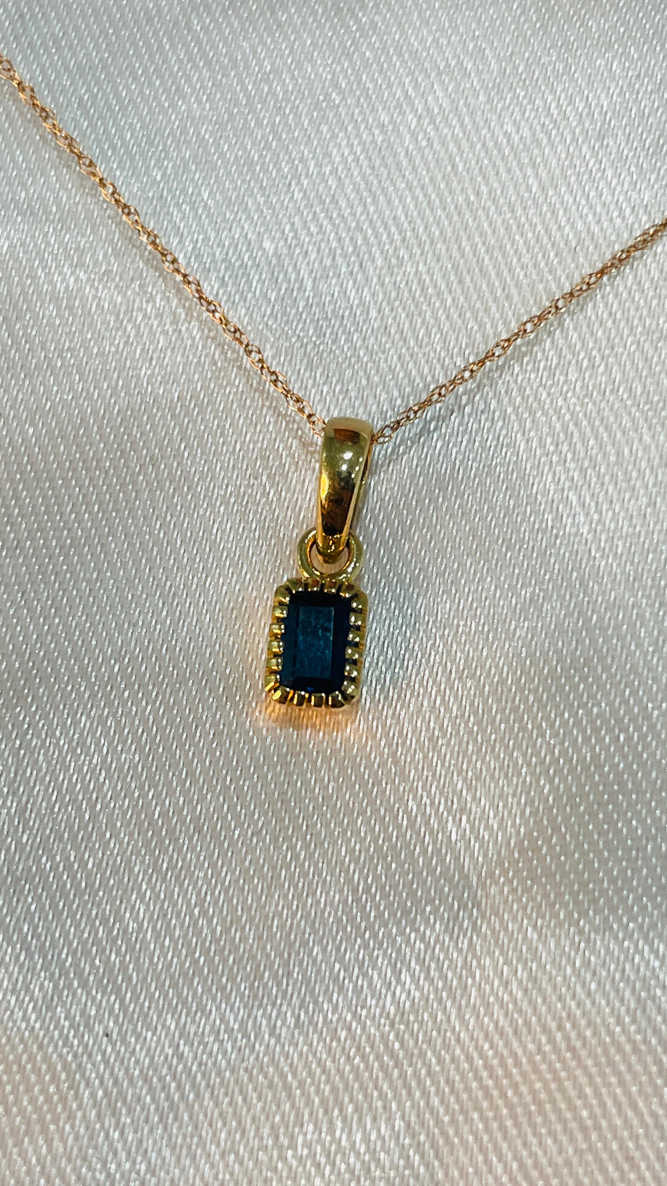 Octagon Cut 0.60 Ct Cushion Cut Blue Sapphire Pendant in 14K Yellow Gold For Sale