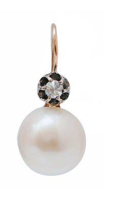 0.60 Ct Diamonds, 16 Mm Pearls, Rose Gold and Silver Earrings.