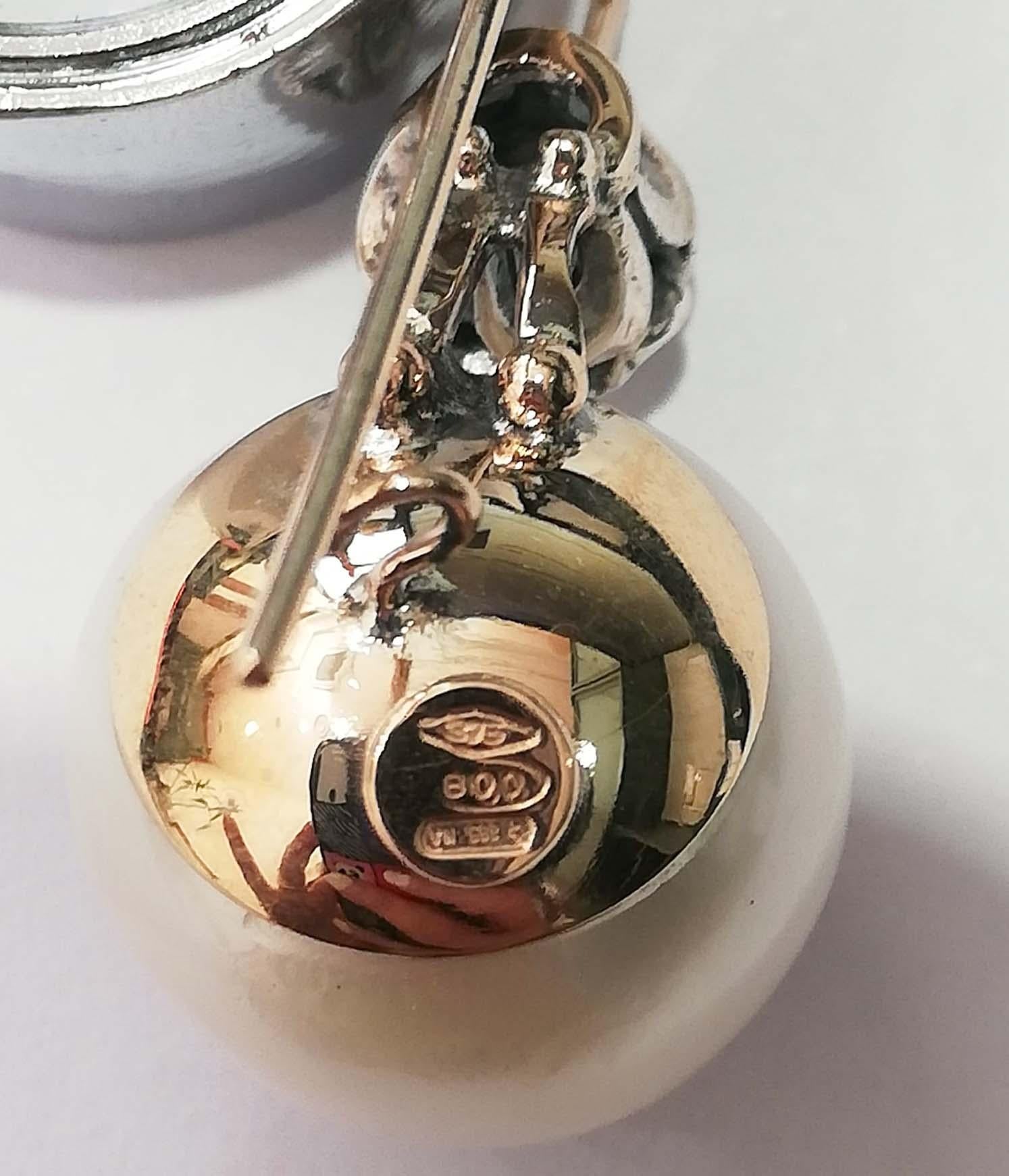 Donna Orecchini con diamanti da 0,60 carati, perle da 16 mm, oro rosa e argento. in vendita