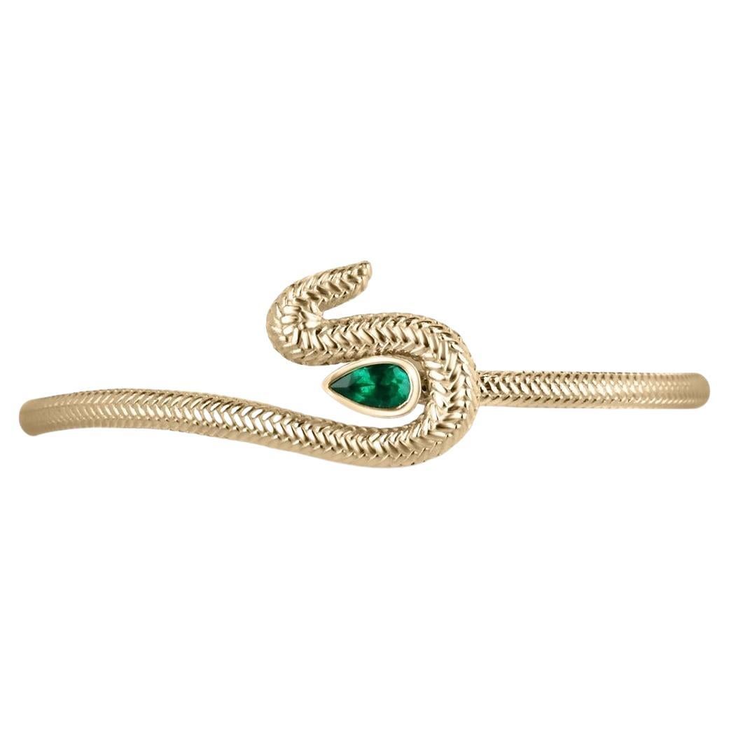 0.60ct 18K Fine Quality Dark Pear Cut Emerald Snake Scale Finish Cuff Bracelet For Sale