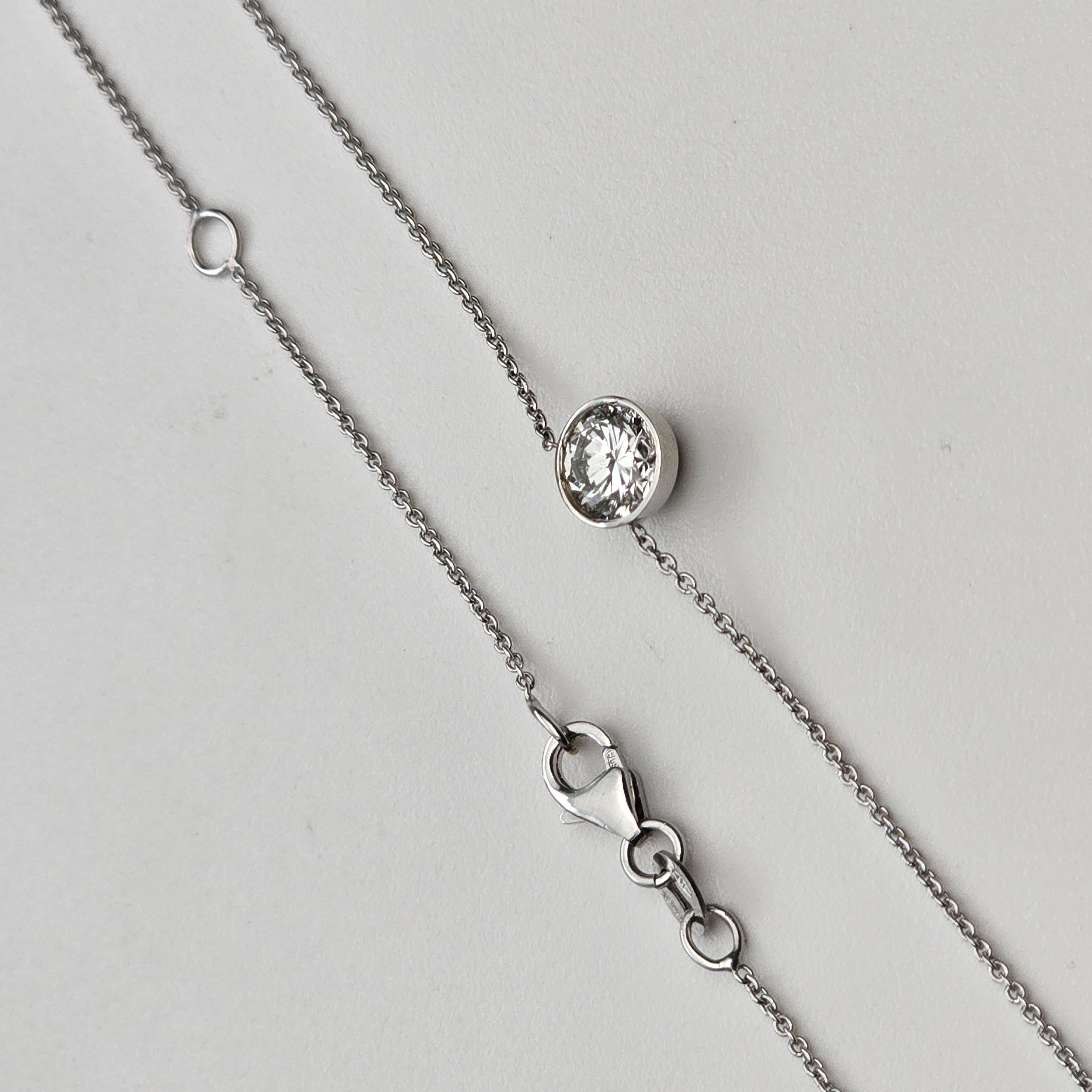 0,60ct Bezel Set Diamant-Anhänger Halskette 14KT (Carréschliff) im Angebot