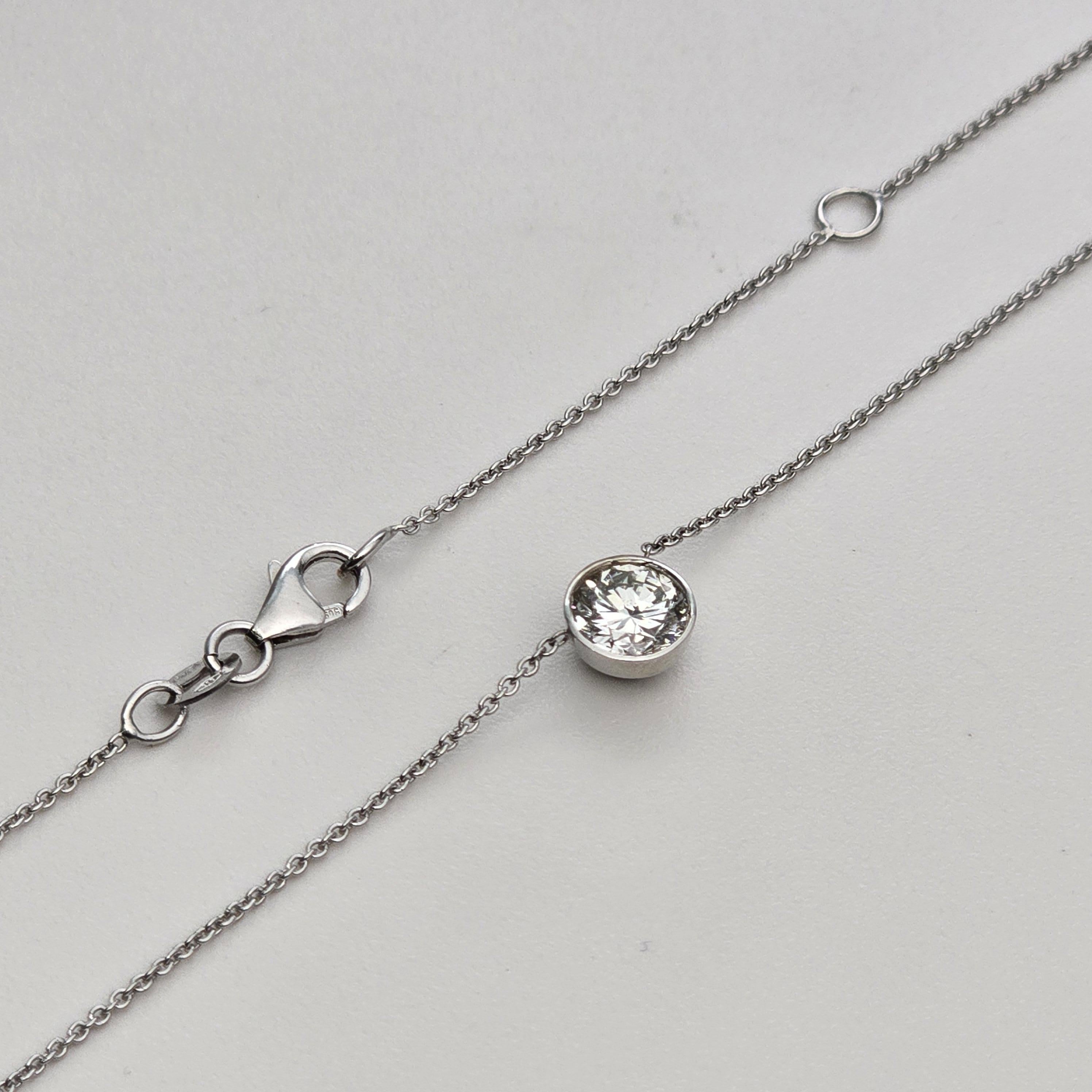 0,60ct Bezel Set Diamant-Anhänger Halskette 14KT im Zustand „Neu“ im Angebot in Jupiter, FL