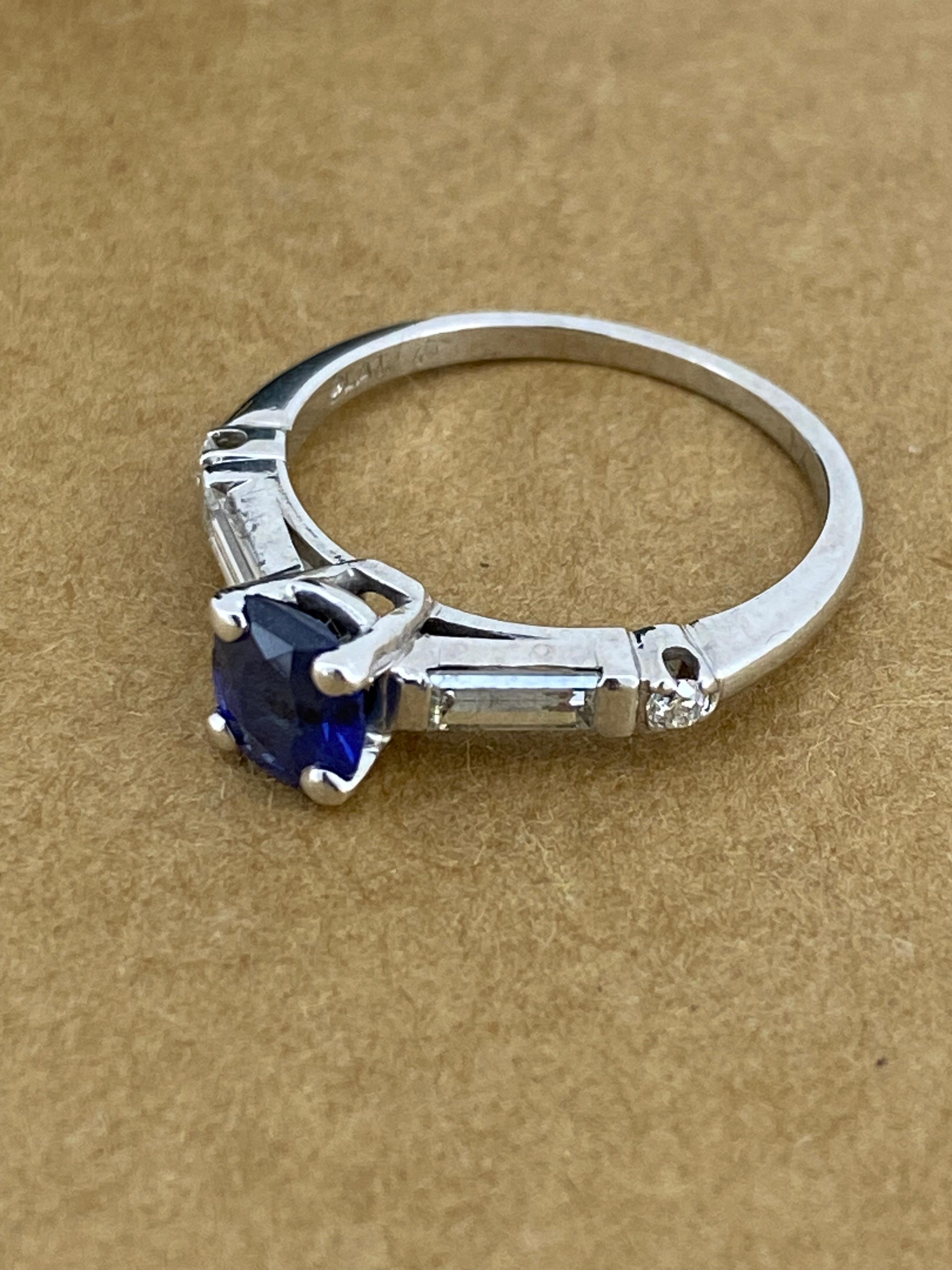 Modern 0.60ct Ceylon (Sri Lankan) Sapphire & Tapered Baguette Diamond Ring in Platinum For Sale