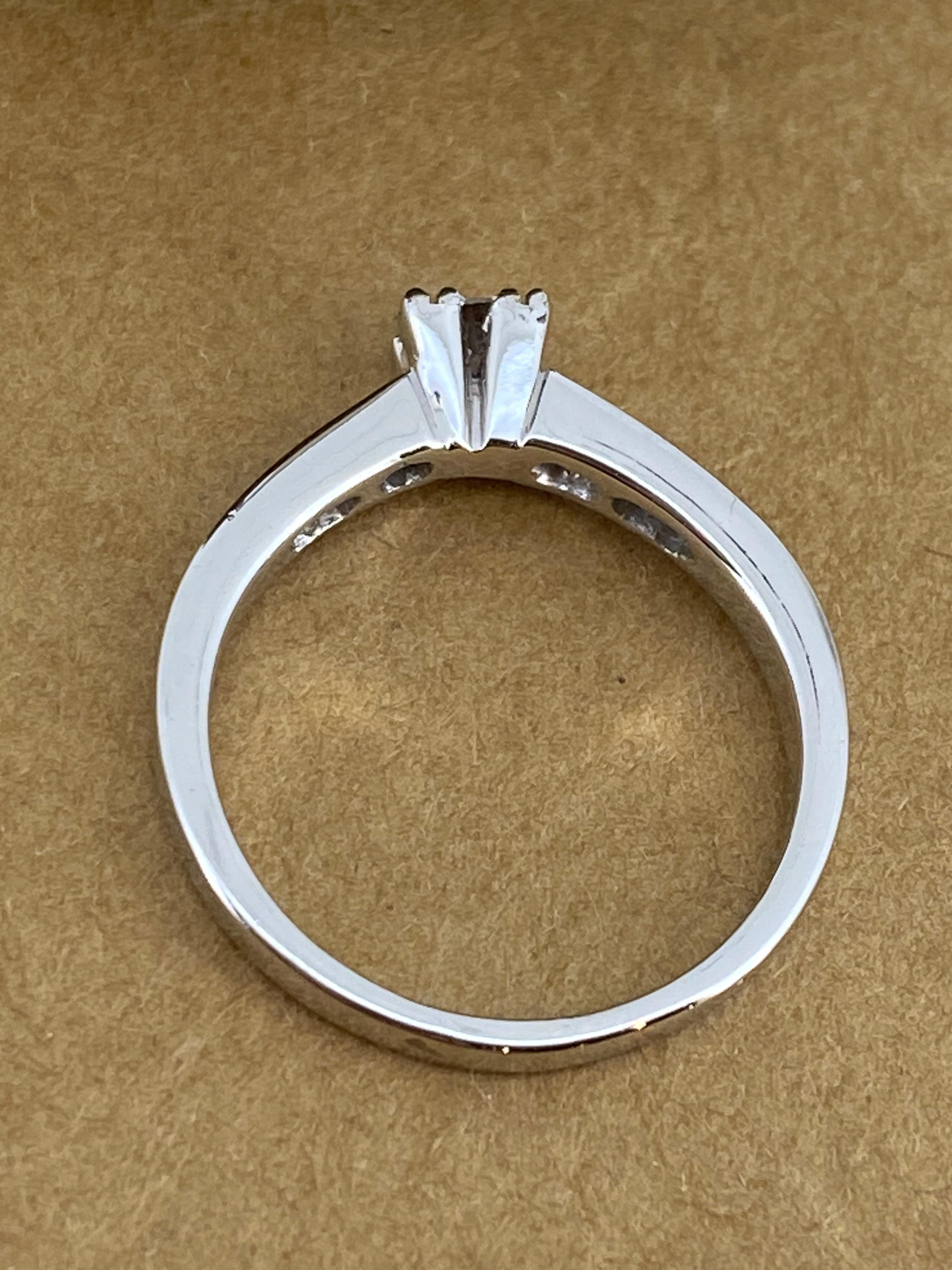 Women's 0.60ct Solitaire with Accents Diamond Engagement Ring in 18K White Gold For Sale