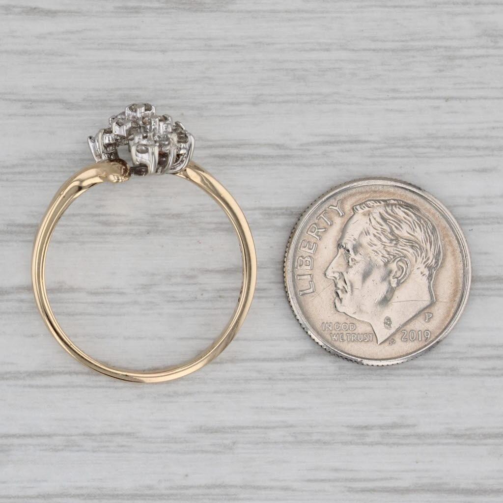 Bague bypass en or jaune 14 carats avec grappe de diamants de 0,60 ctw, taille 8,75 en vente 2
