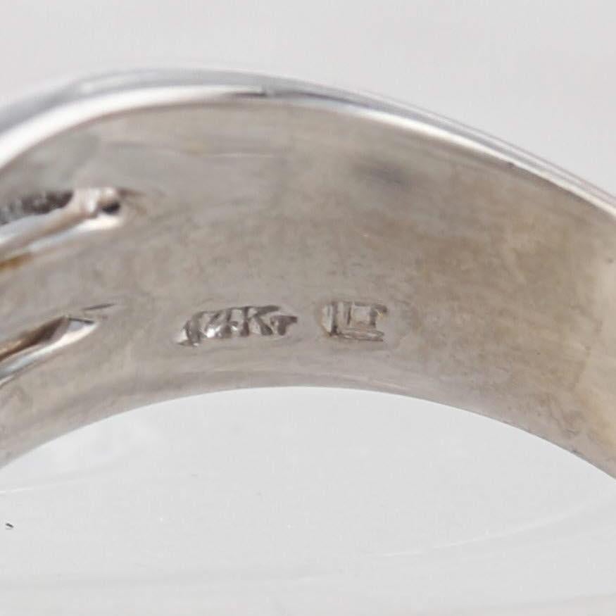 Anello a fascia con sovrapposizione di diamanti da 0,60 ct. in oro bianco 14k misura 7,25 in vendita 3