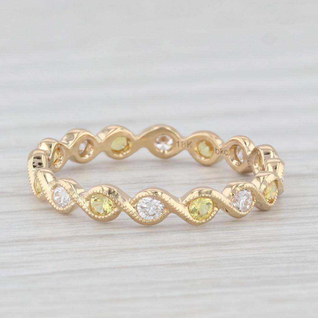 0.60ctw Diamond Yellow Sapphire Eternity Band 18k Gold Size 5.75 Wedding Ring In Good Condition For Sale In McLeansville, NC