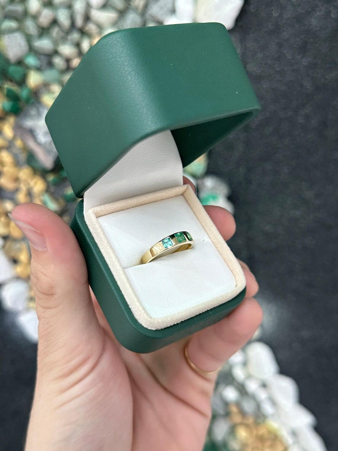 0.60tcw 14K Princess Cut Emerald Bezel Set Three Stone Band Gold Unisex Ring For Sale 1