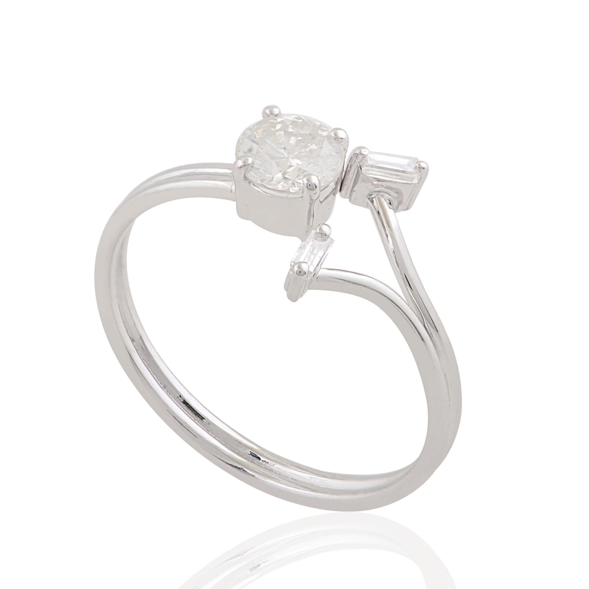 0,61 Carati SI/H Baguette Round Brilliante Cut Diamond Promise Ring Oro Bianco 10k In condizioni Nuovo in vendita a Diera, Dubai