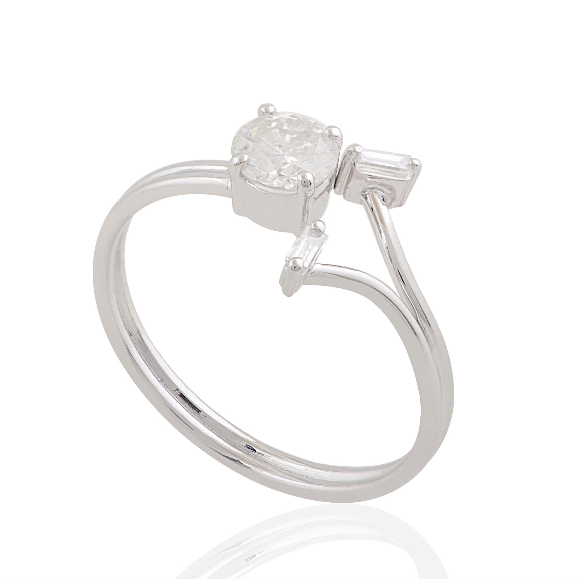 Women's 0.61 Carat SI/HI Baguette Round Diamond Promise Ring 10 Karat White Gold Jewelry For Sale