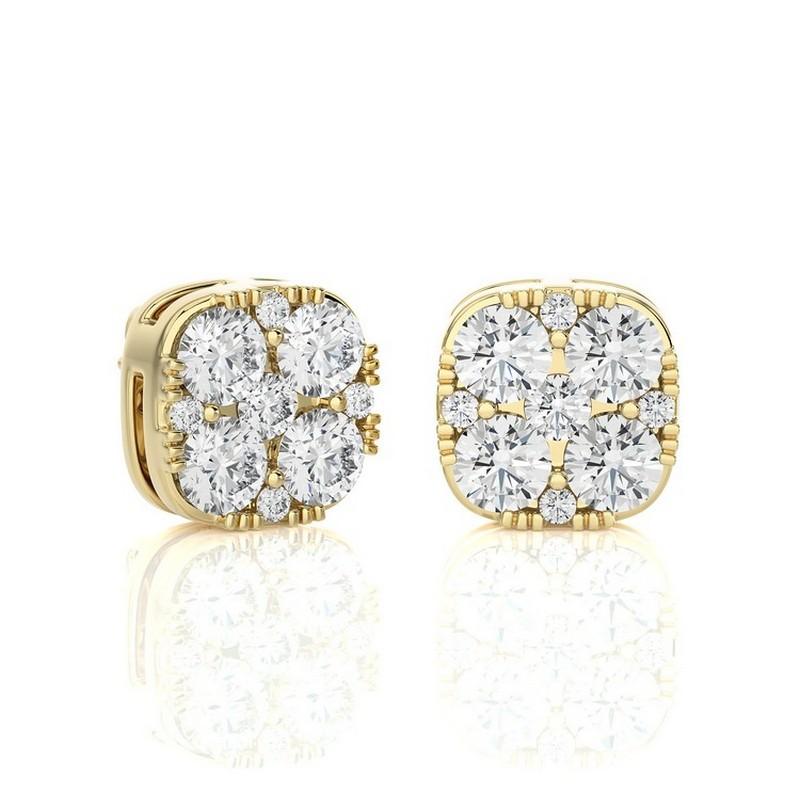 Moderno Orecchini con perno a cuscino Moonlight con diamanti rotondi 0,61 CTW in oro giallo 18K in vendita