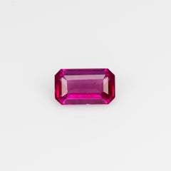 0.61 сt, Vivid red-pink unheated ruby