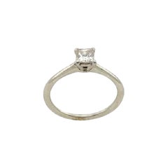 0,61 Karat D VVS1 GIA Quadratischer Modified Solitär Diamantring aus 14 Karat Weißgold