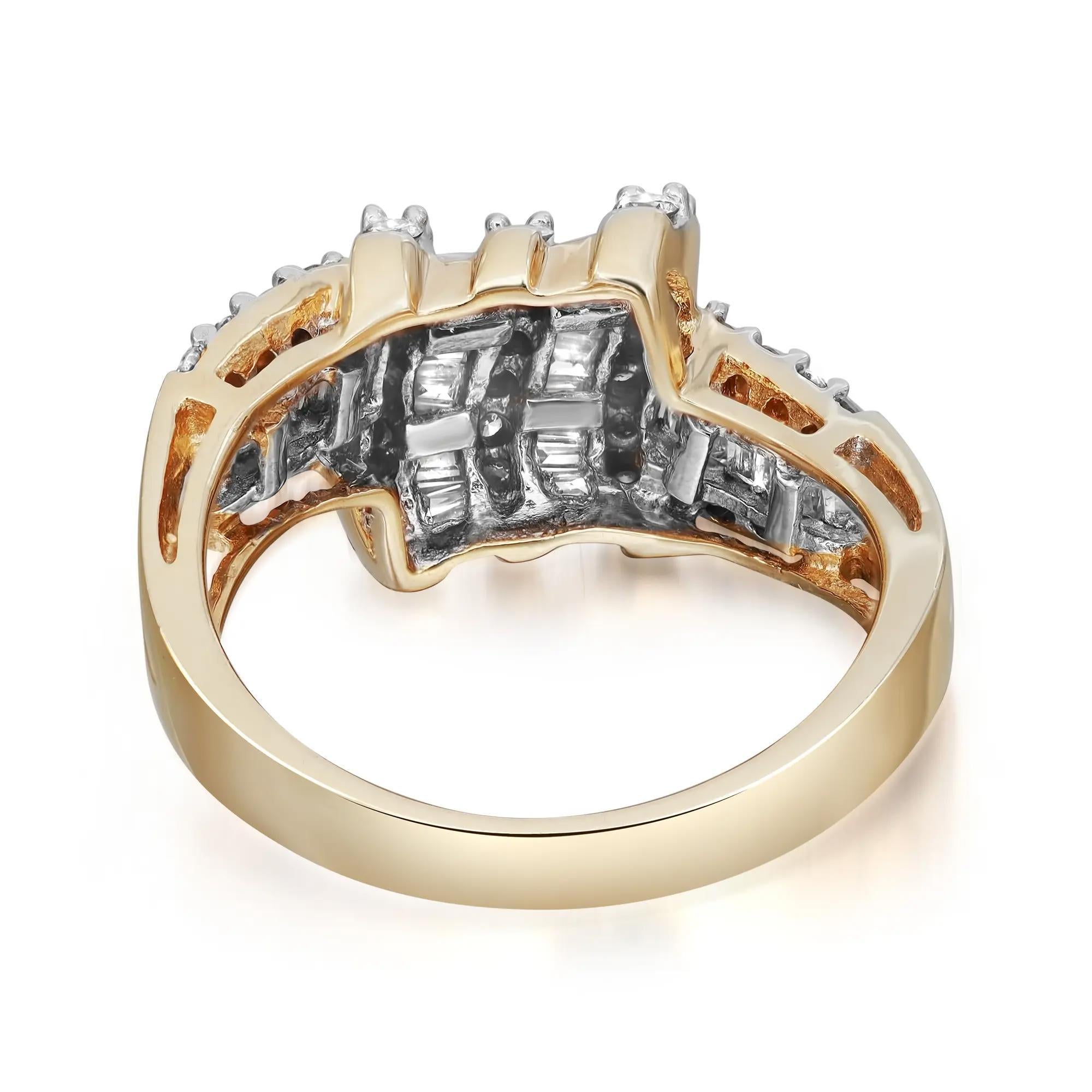 Modern 0.61Cttw Baguette & 0.61 Round Diamond Ladies Cocktail Ring 14K Yellow Gold SZ 8 For Sale