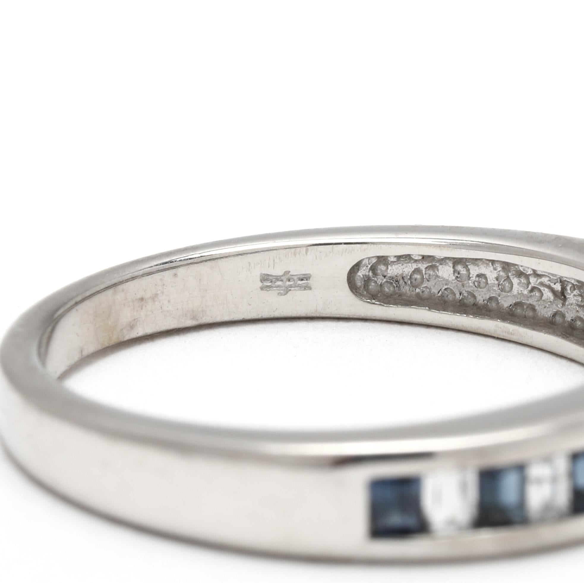 Bague jonc diamant baguette et saphir 0,61 carat, or blanc 14 carats, taille 7 en vente 1