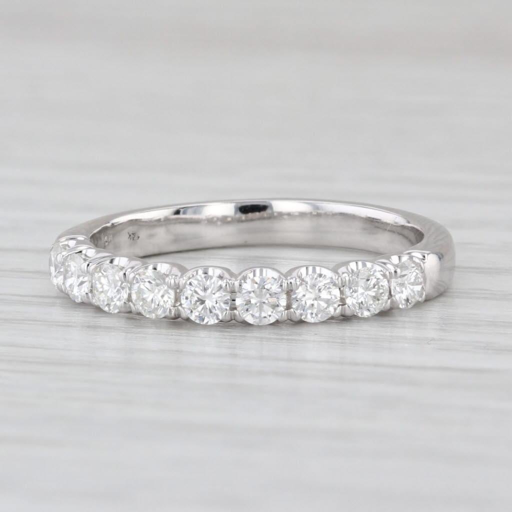 Fascia per anniversario con diamante da 0,61ctw in oro bianco 14k impilabile Sz 8-8,25 in vendita 1