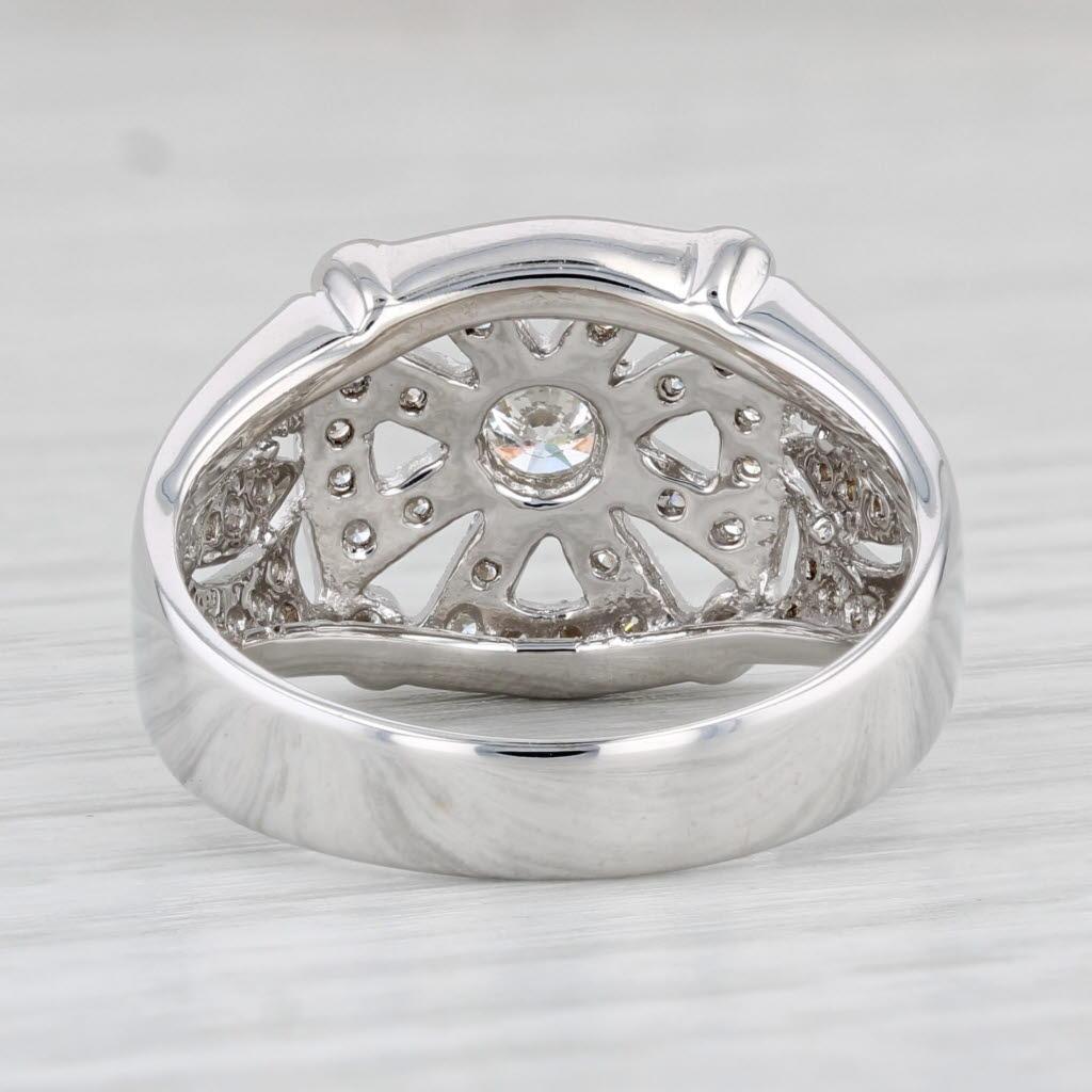 0.61ctw Rayed Diamond Ring 18k White Gold Size 8 Cocktail In Good Condition For Sale In McLeansville, NC