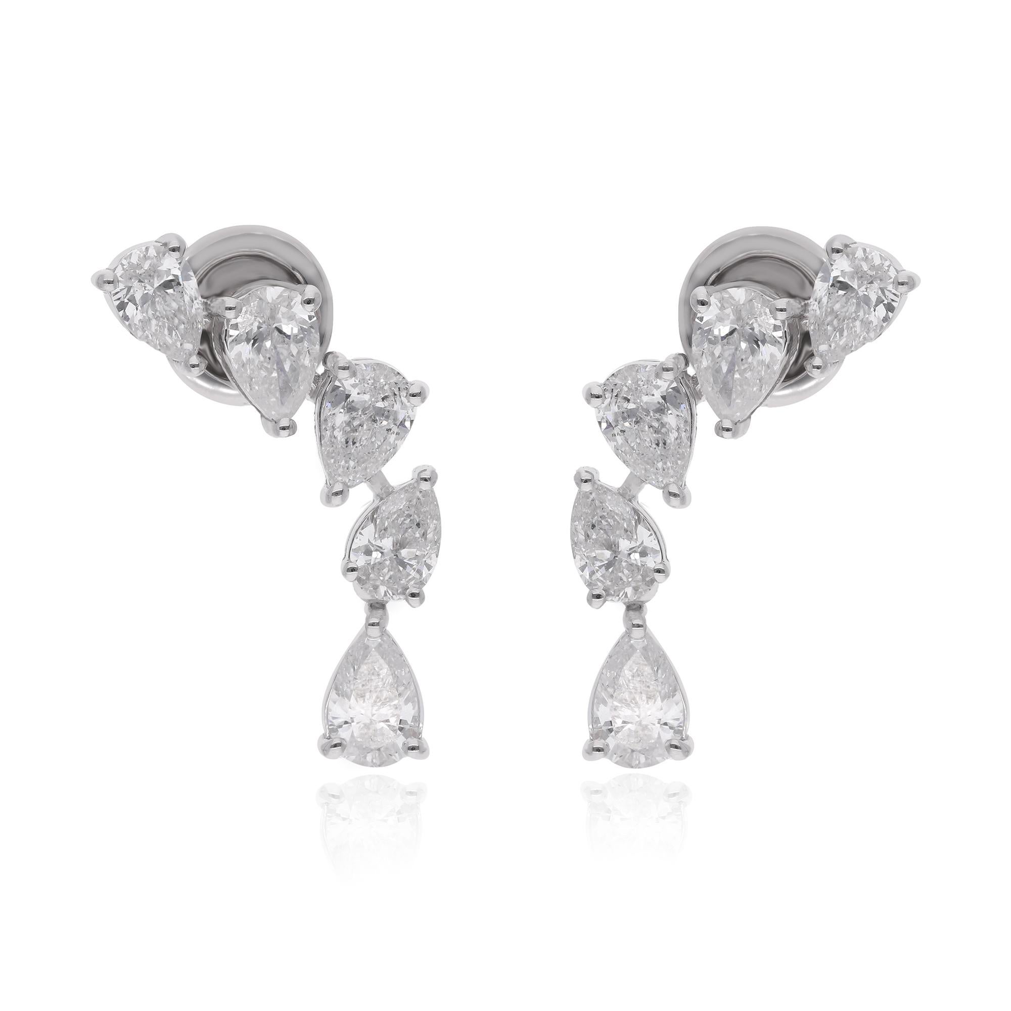 Realizzati in oro a 18 carati, questi squisiti orecchini sono impreziositi da 0,62 carati di diamanti scintillanti.

Segui la vetrina di Spectrum Jewels per vedere le ultime collezioni e i pezzi esclusivi. Spectrum Jewels è orgoglioso di essere