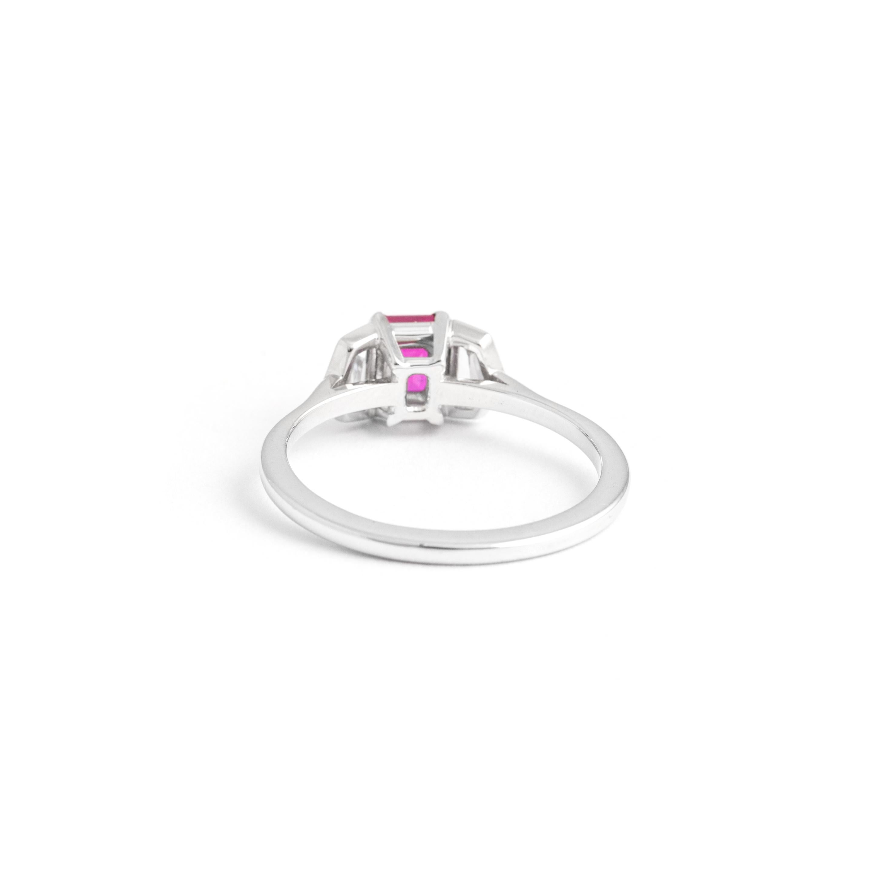 Women's or Men's 0.62 Carat Ruby Diamond White Gold Ring For Sale